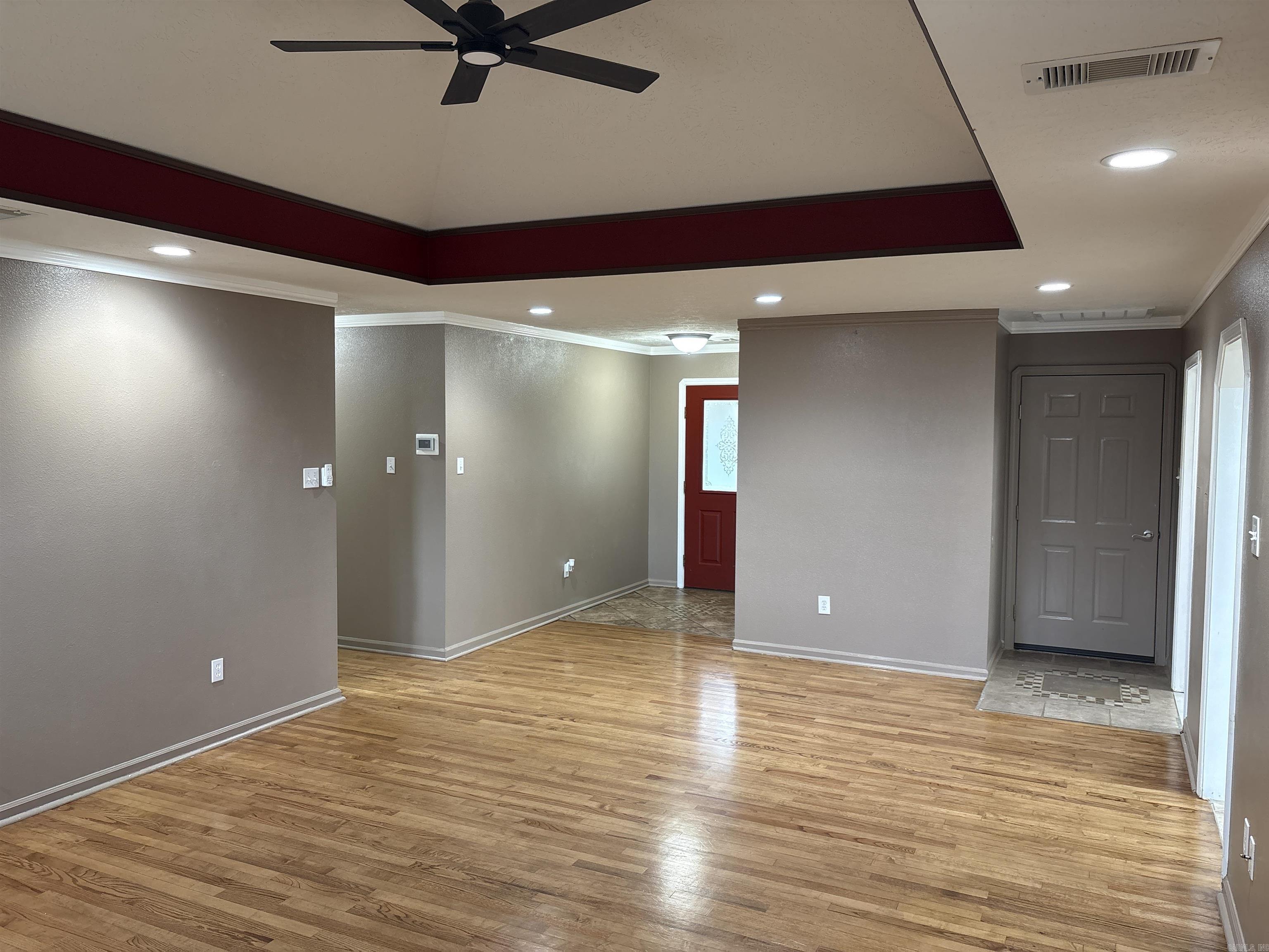 1660 Nighthawk Circle