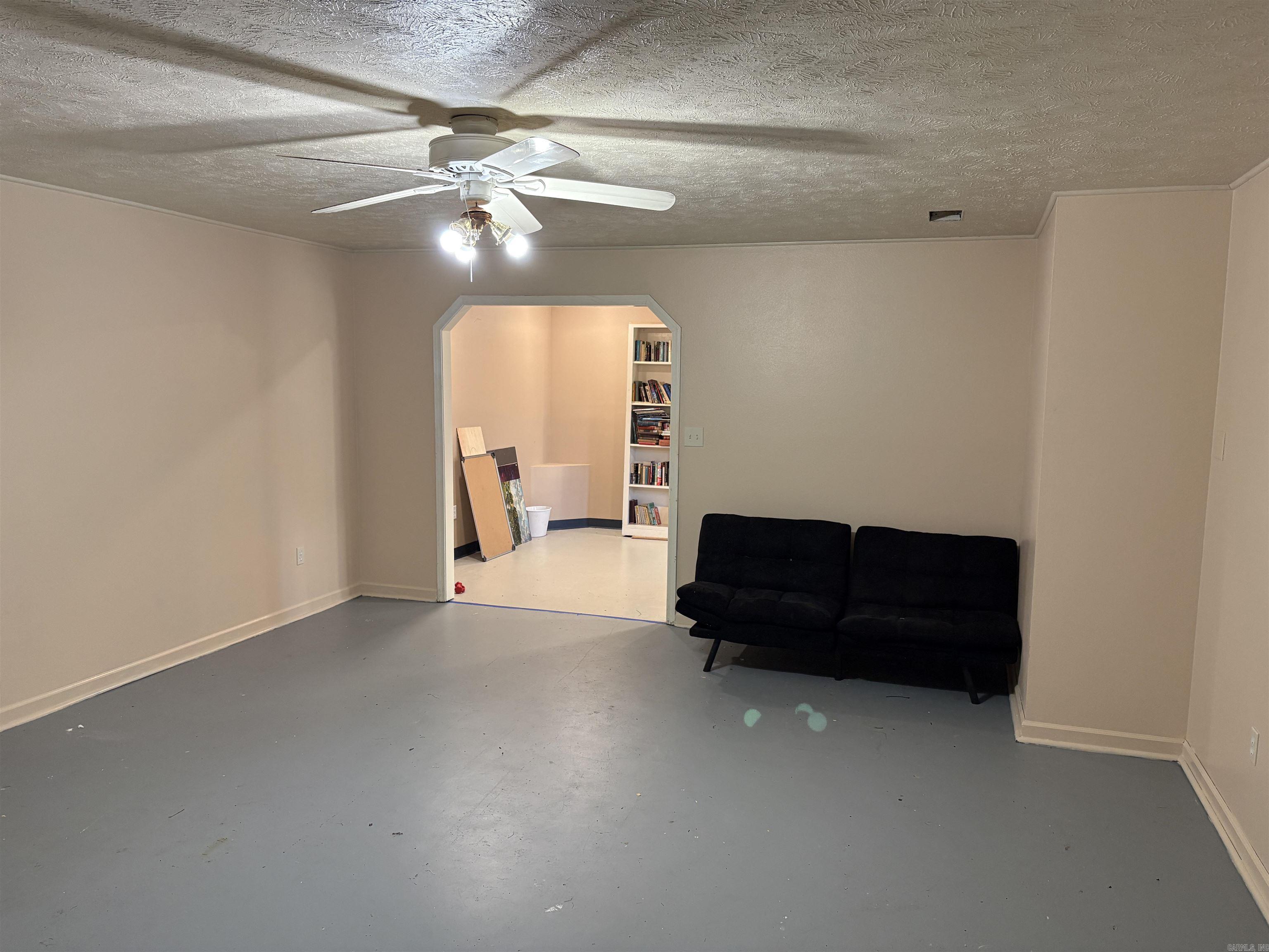 1660 Nighthawk Circle