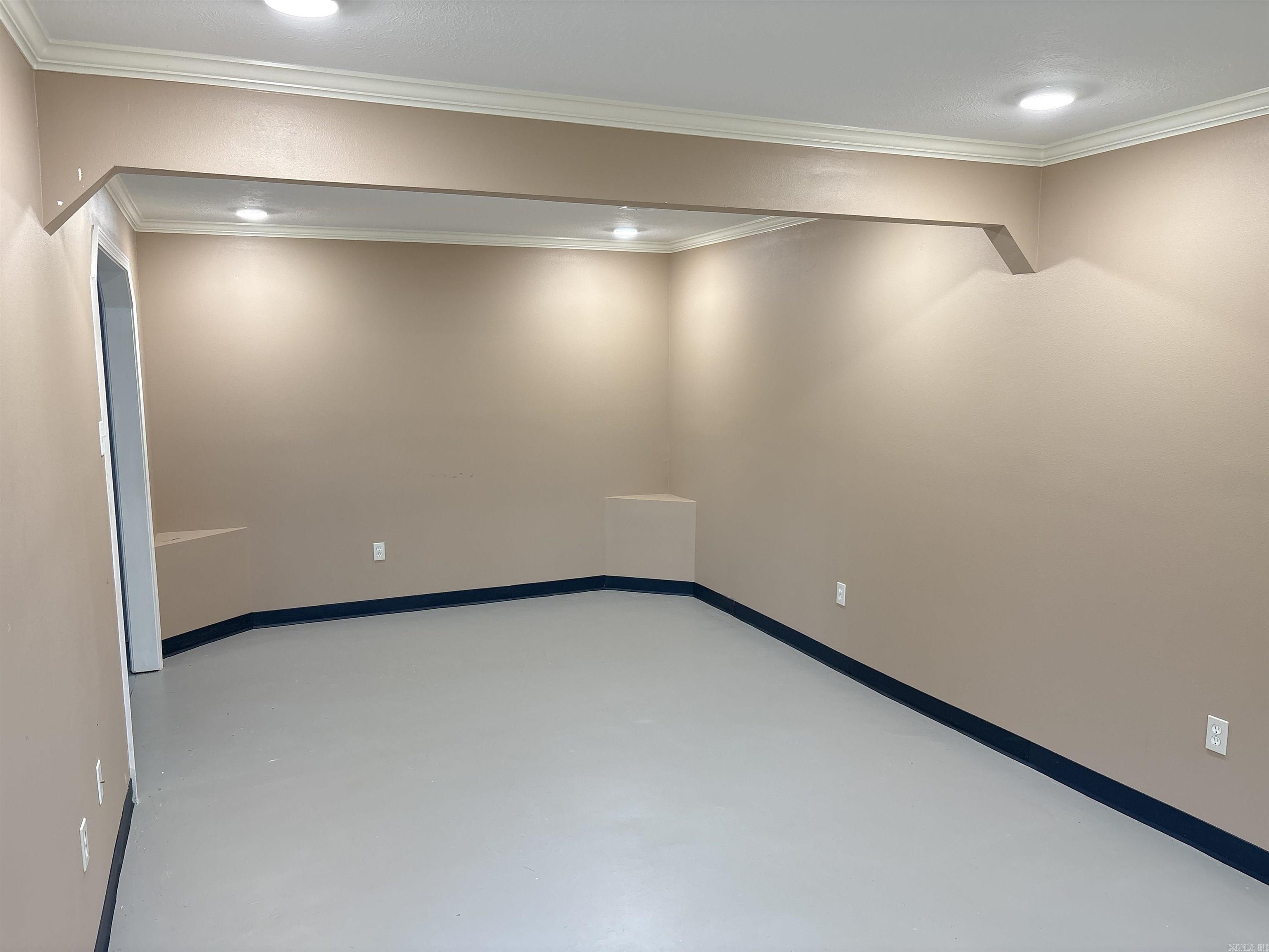 1660 Nighthawk Circle