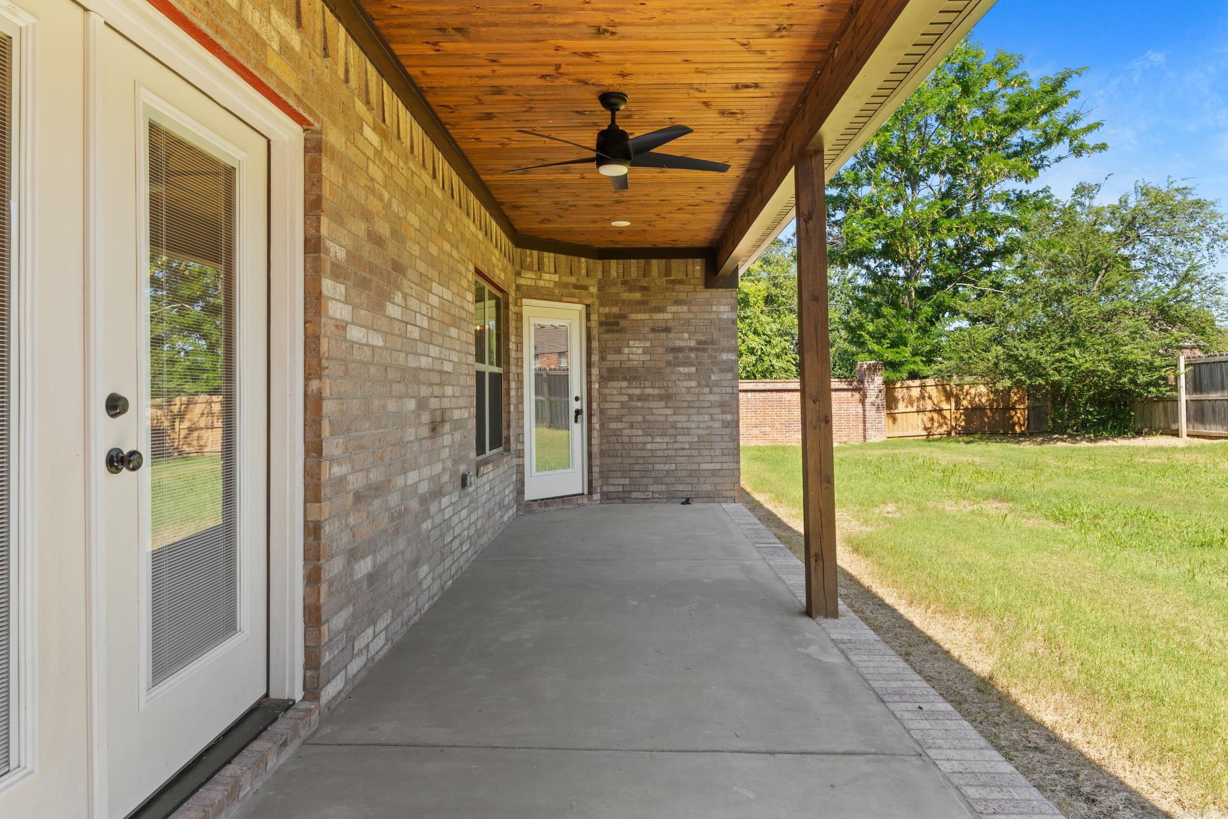 3590 Sylvia Springs Drive