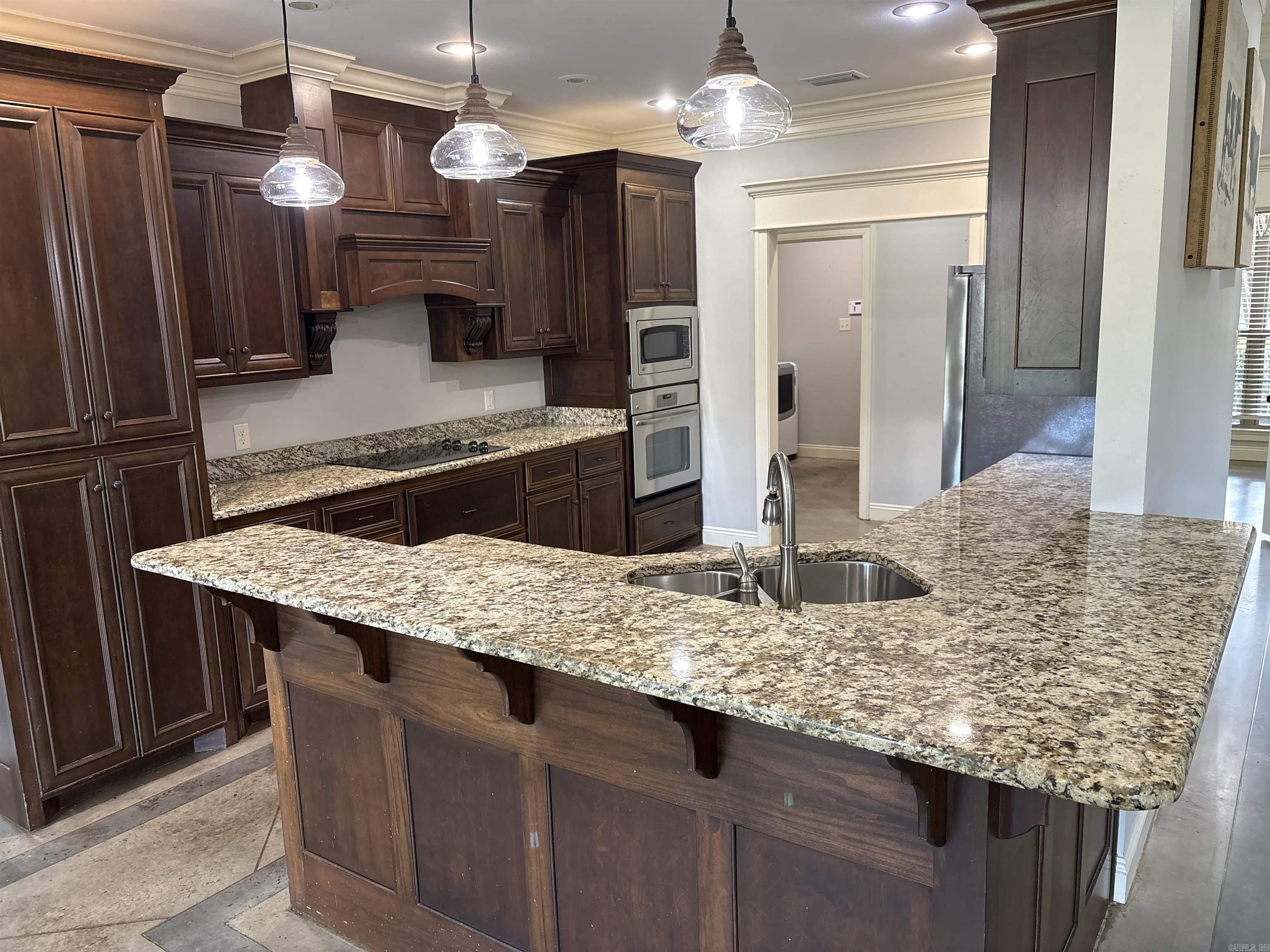230 Chapel Creek