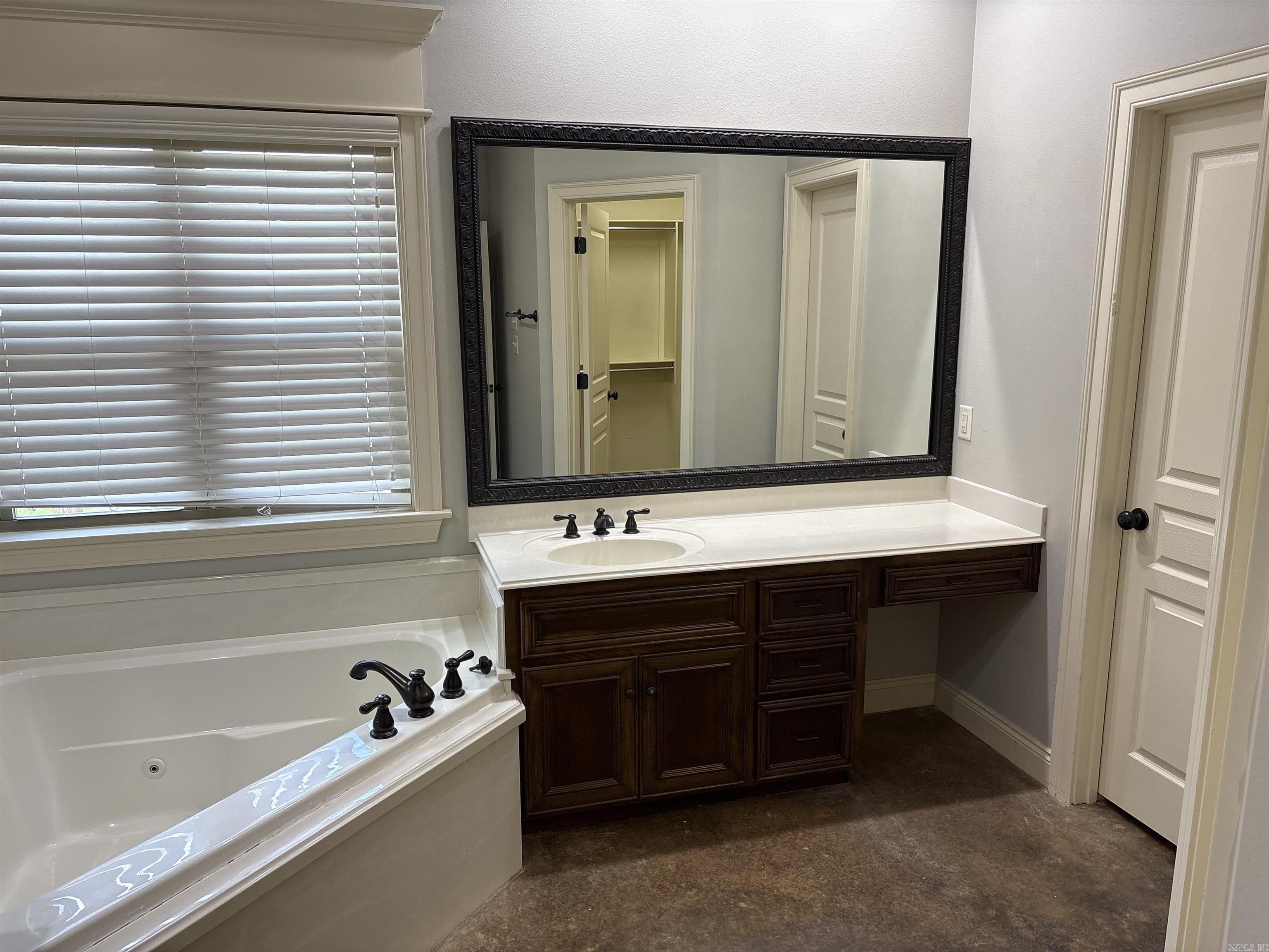 230 Chapel Creek