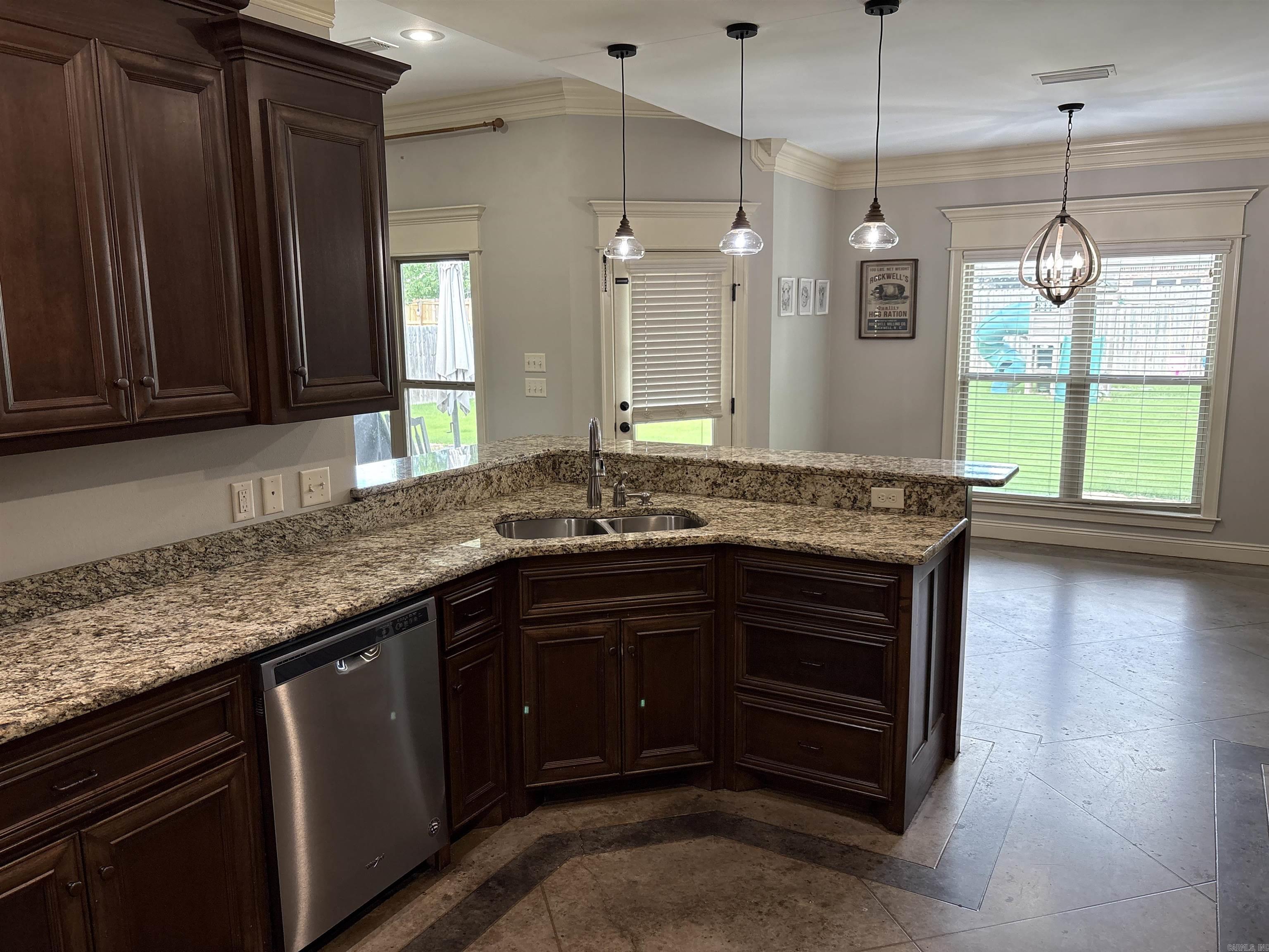 230 Chapel Creek