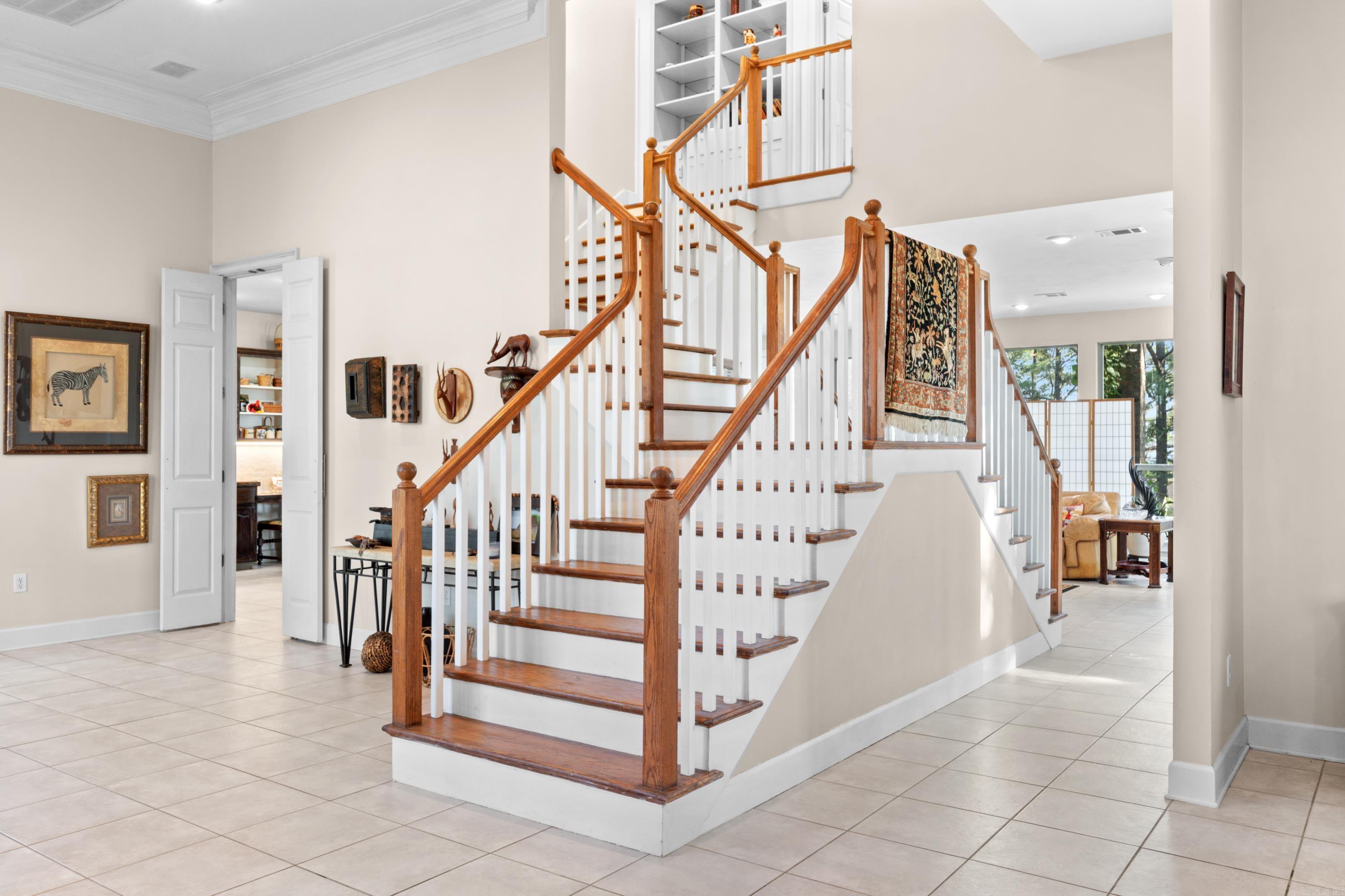 3250 Millers View