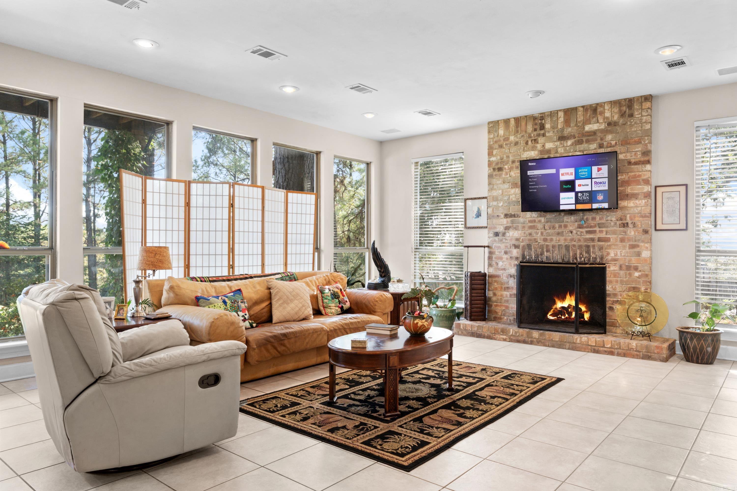 3250 Millers View