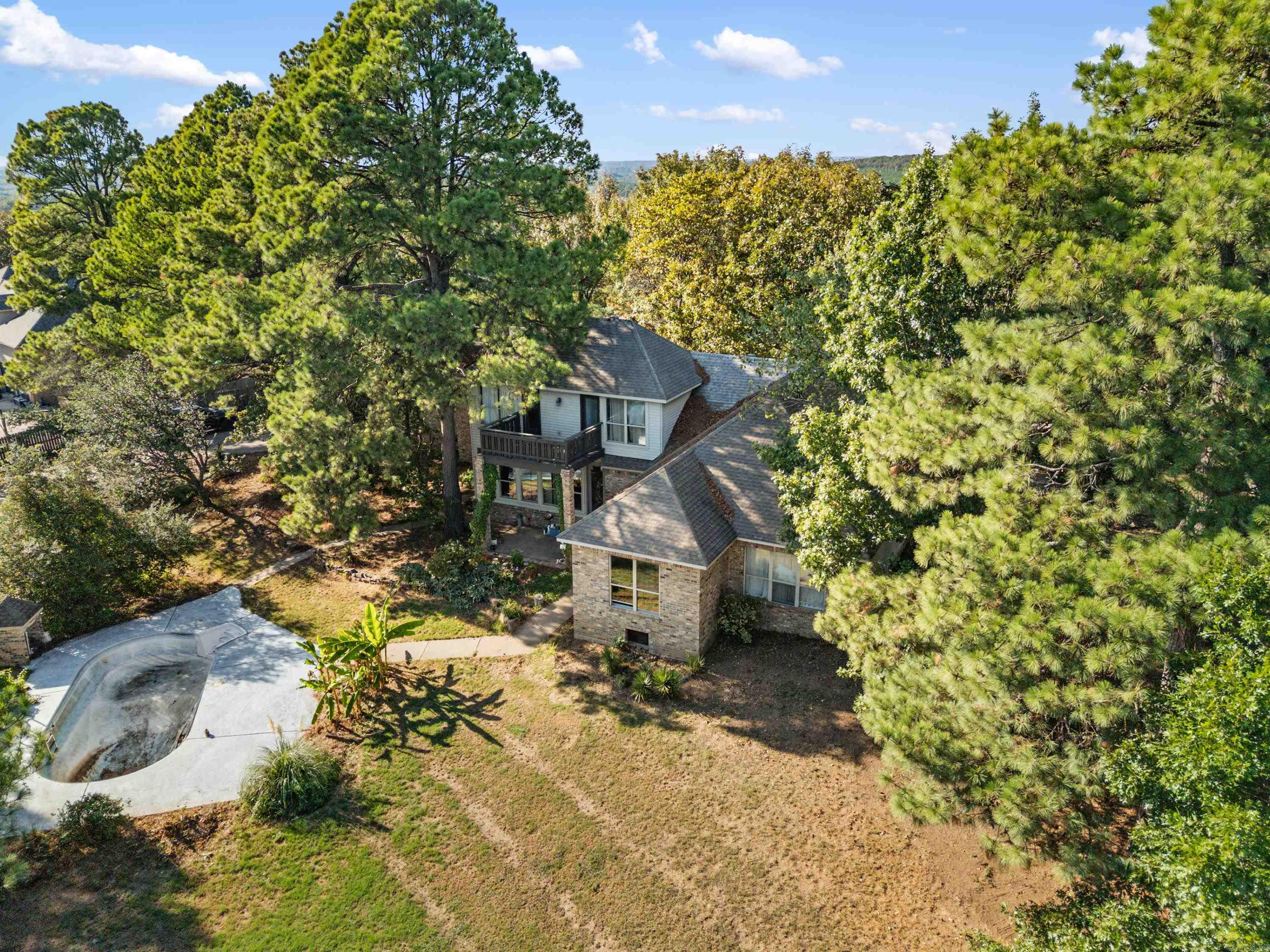 3250 Millers View