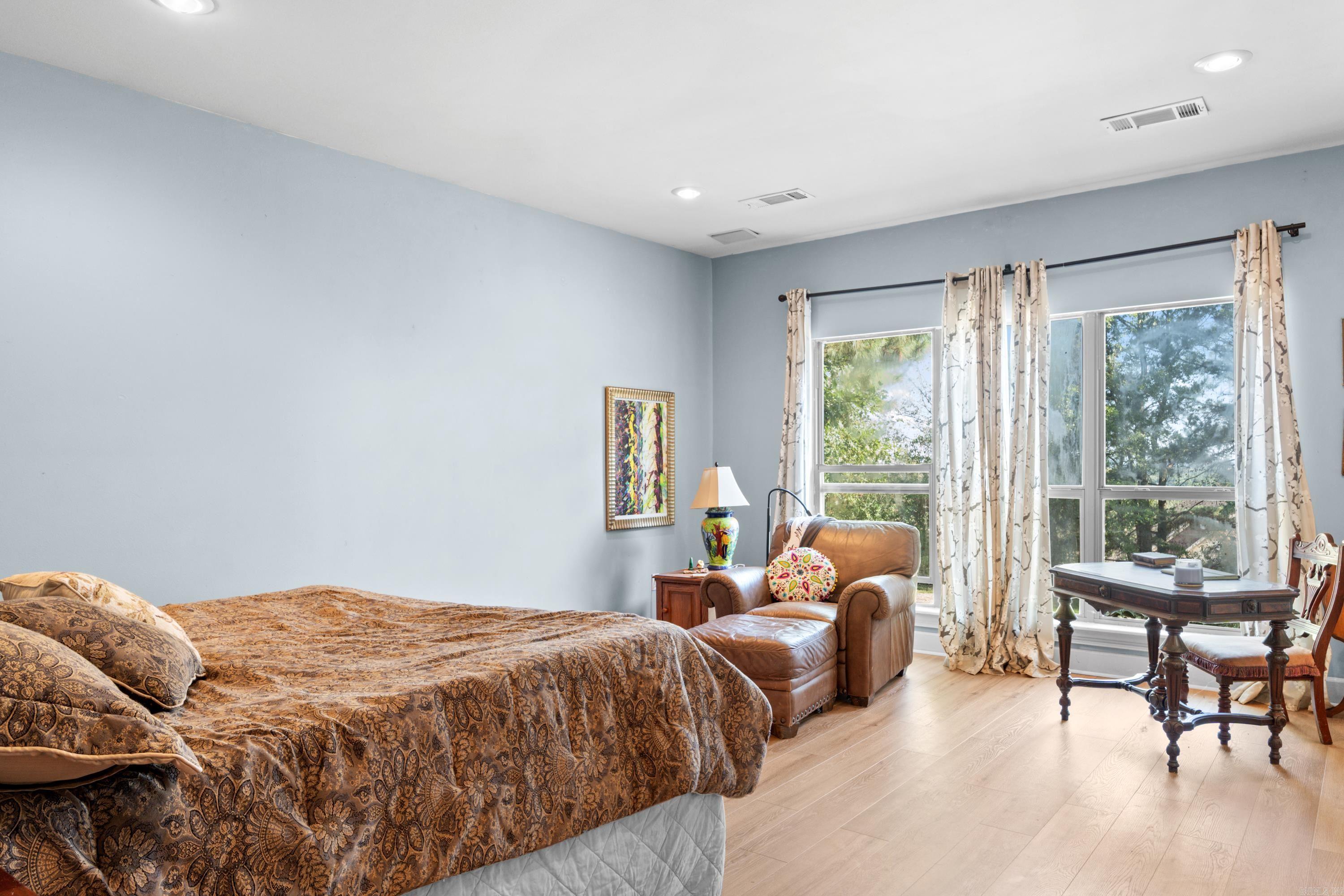 3250 Millers View