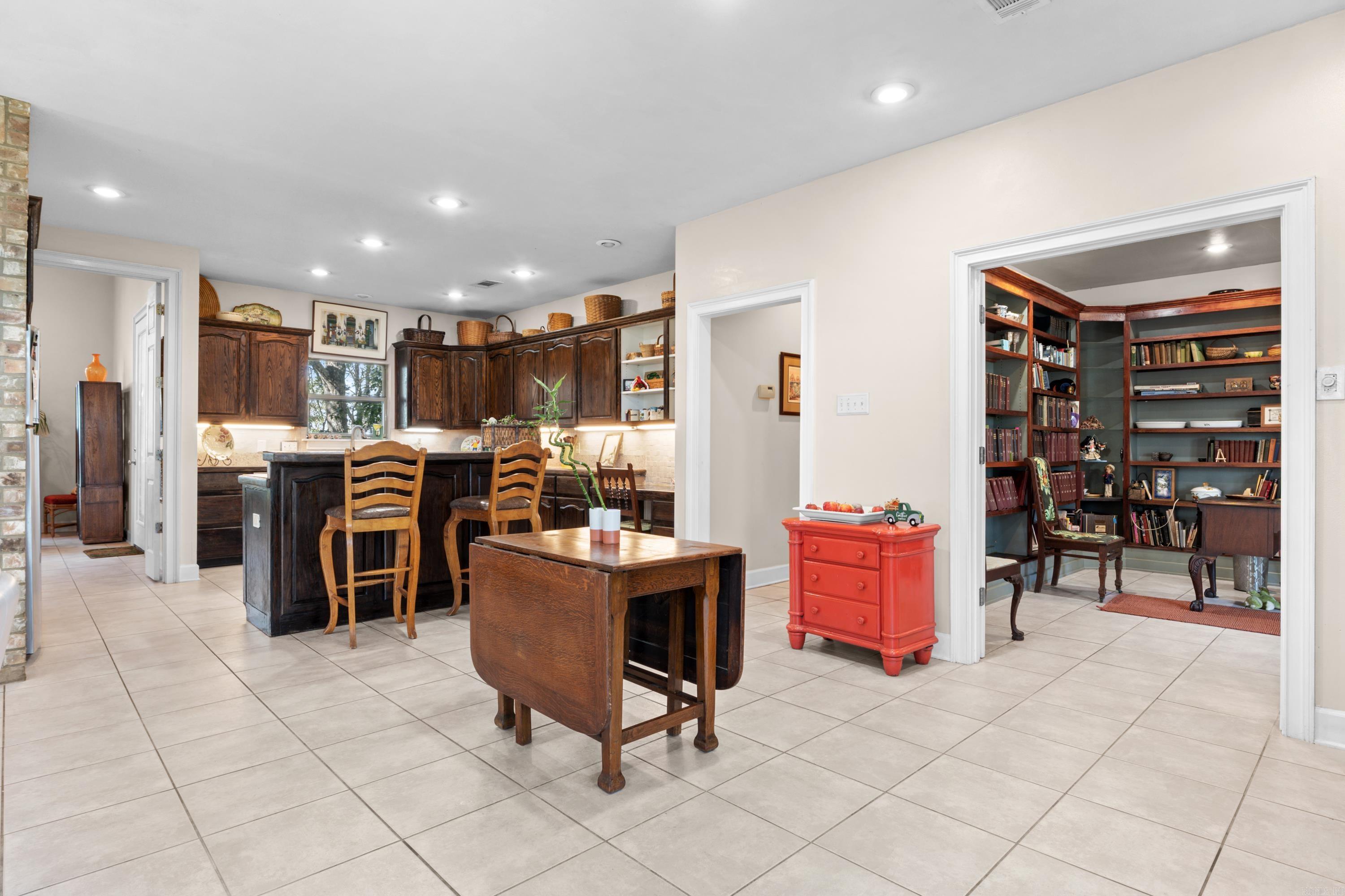 3250 Millers View