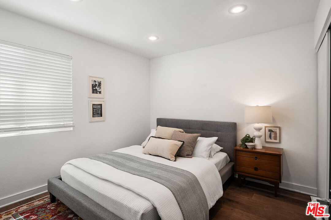2508 Arizona Ave Unit: 3