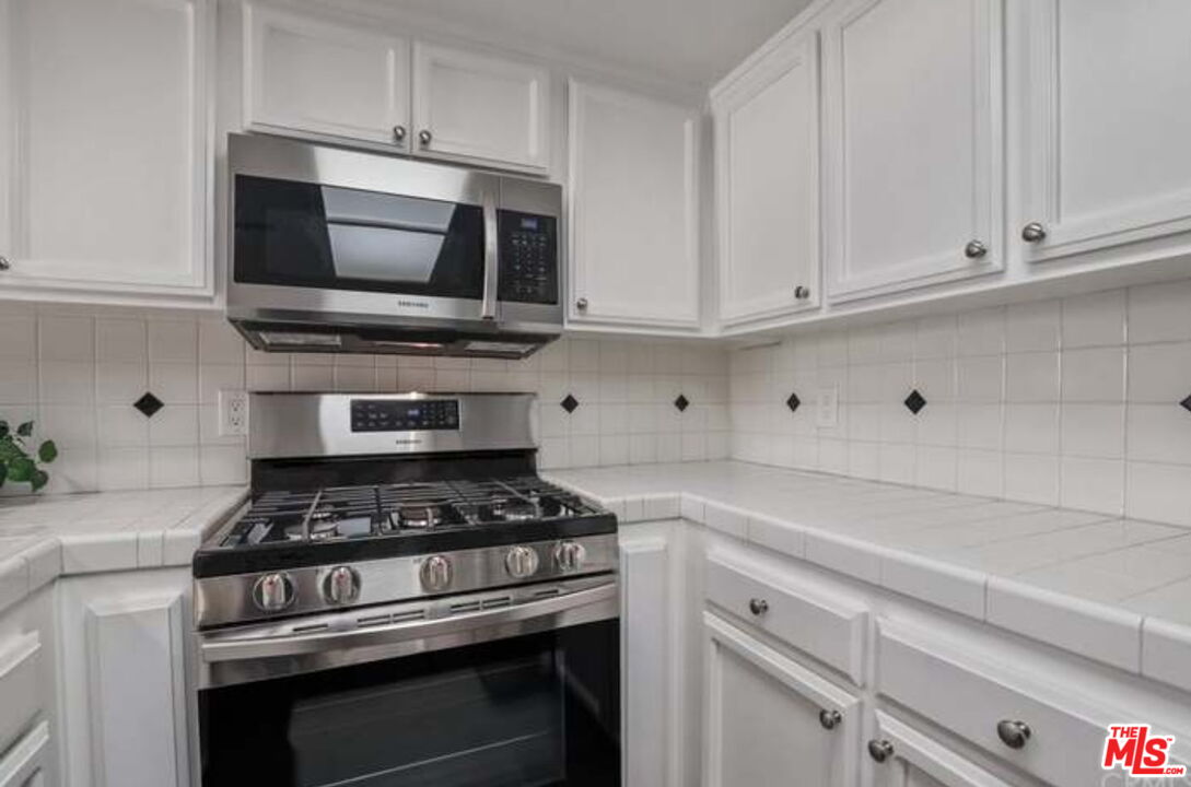 4750 Templeton St Unit: 1205