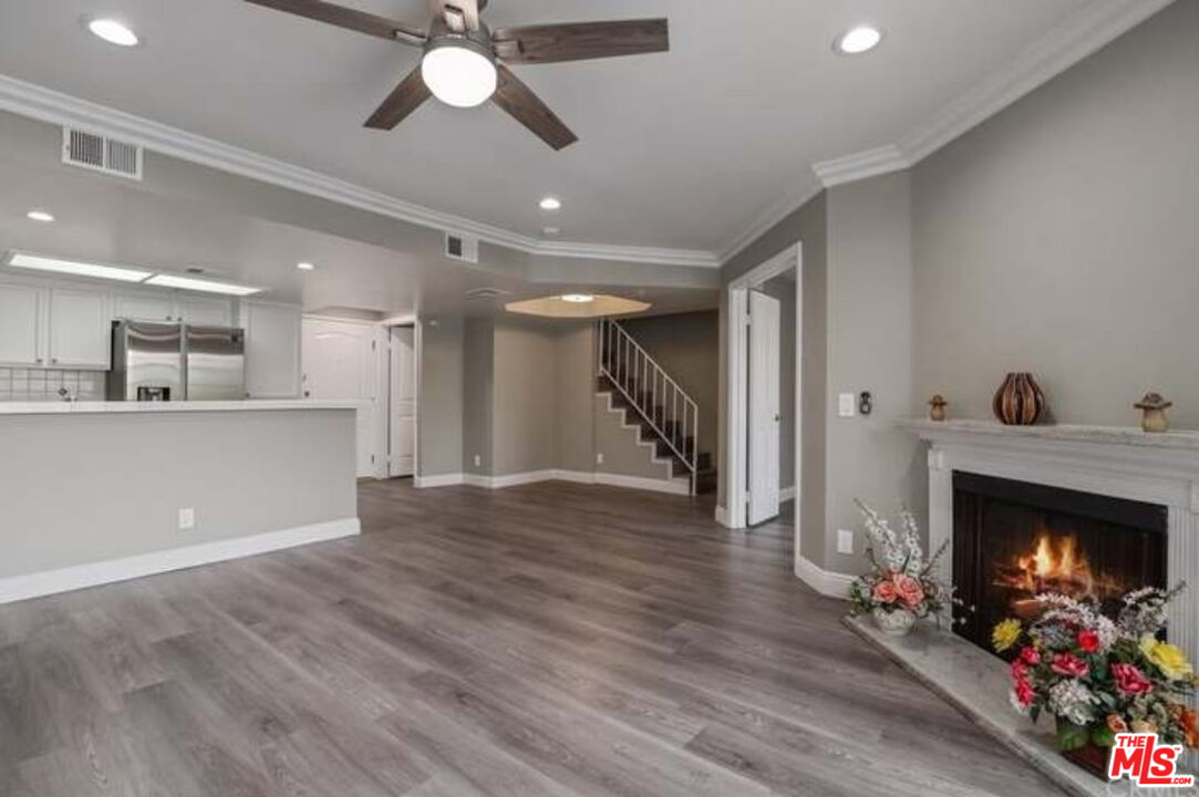 4750 Templeton St Unit: 1205