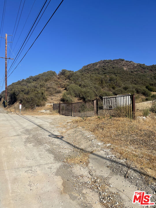 25858 Mulholland Hwy