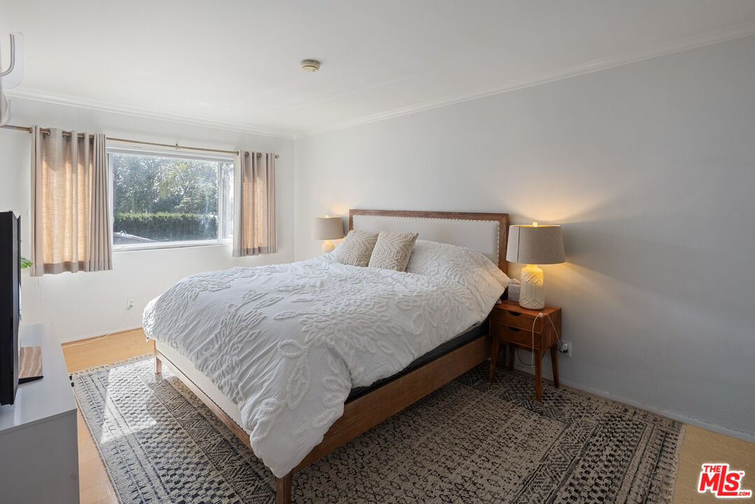 1317 12th St Unit: 1