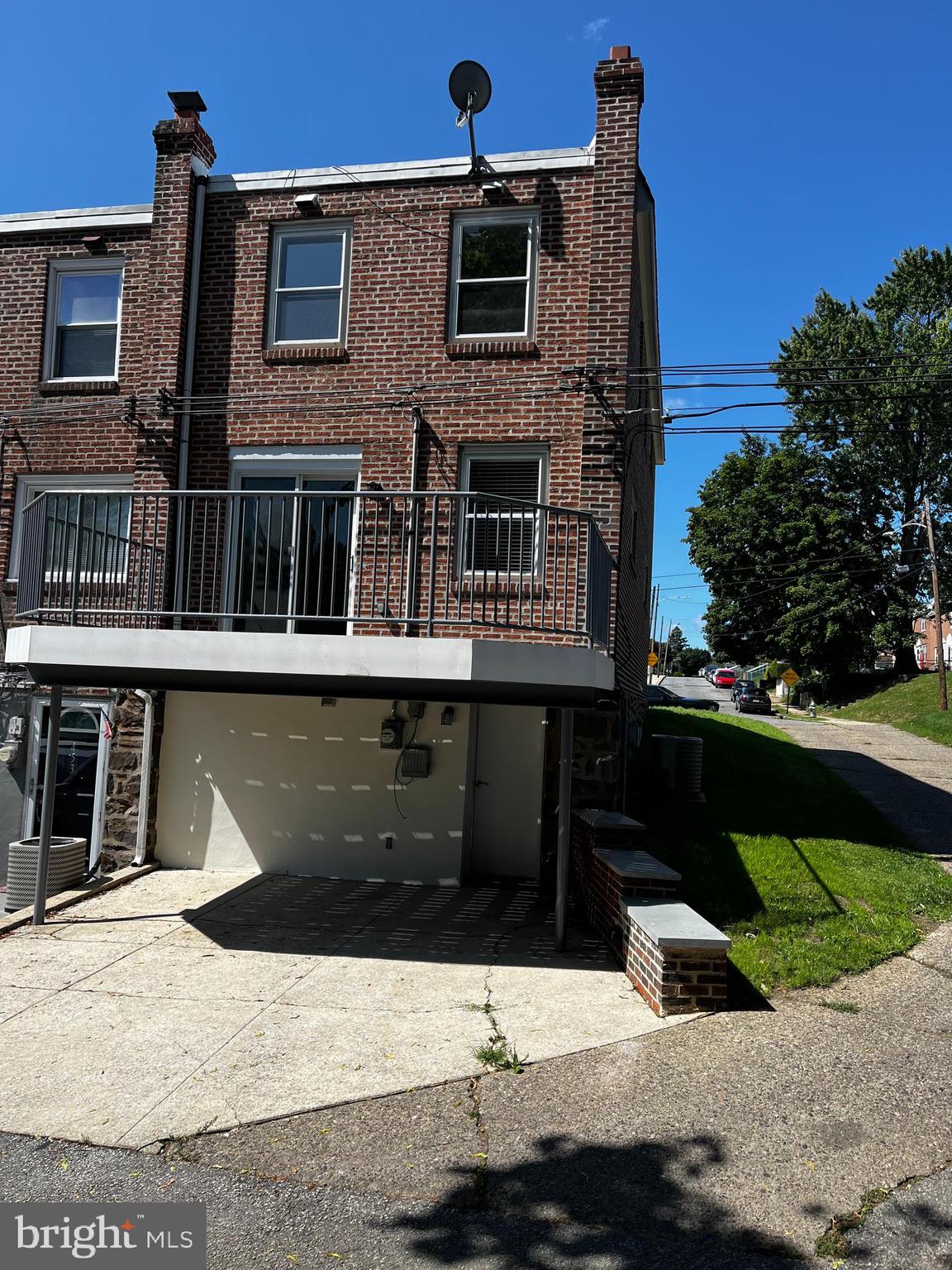 455 Seven Oaks Dr