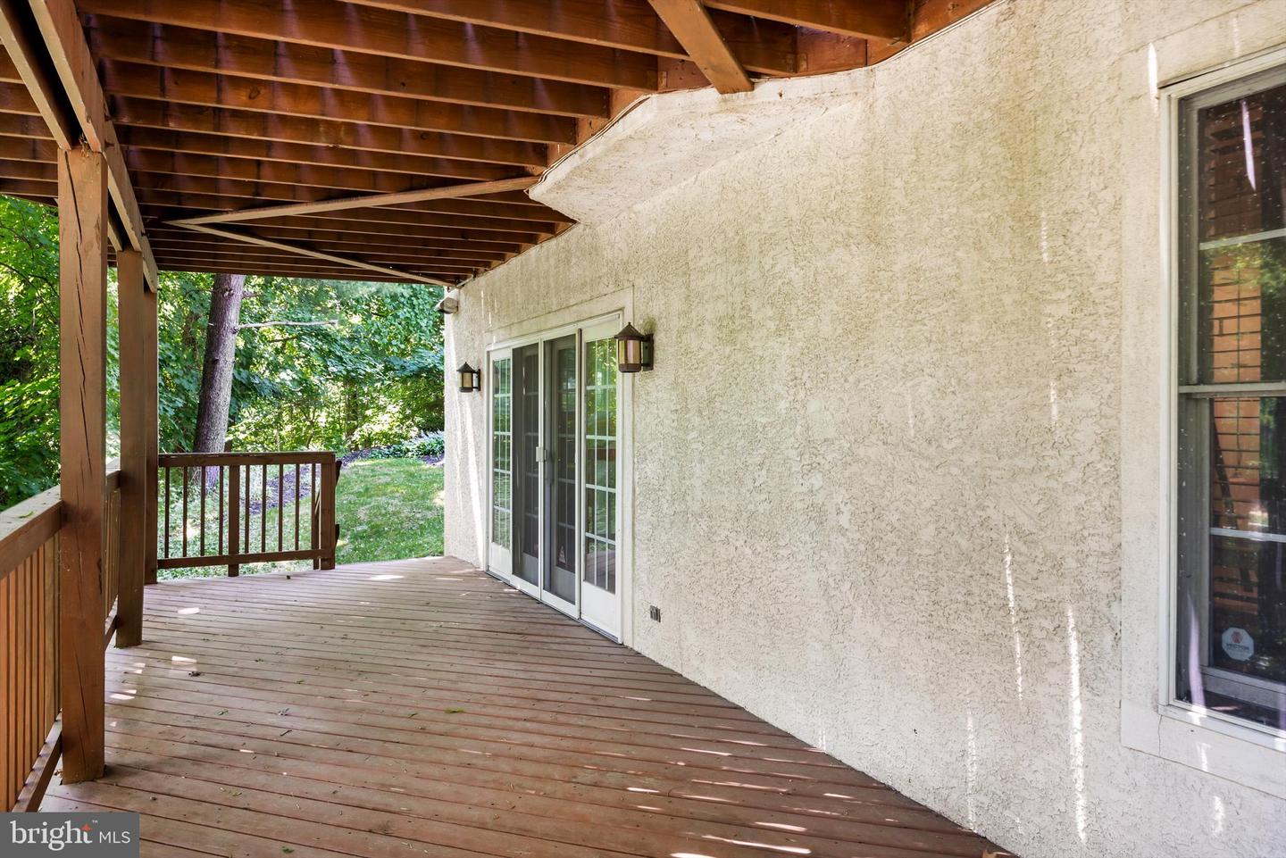 405 Merion Hill