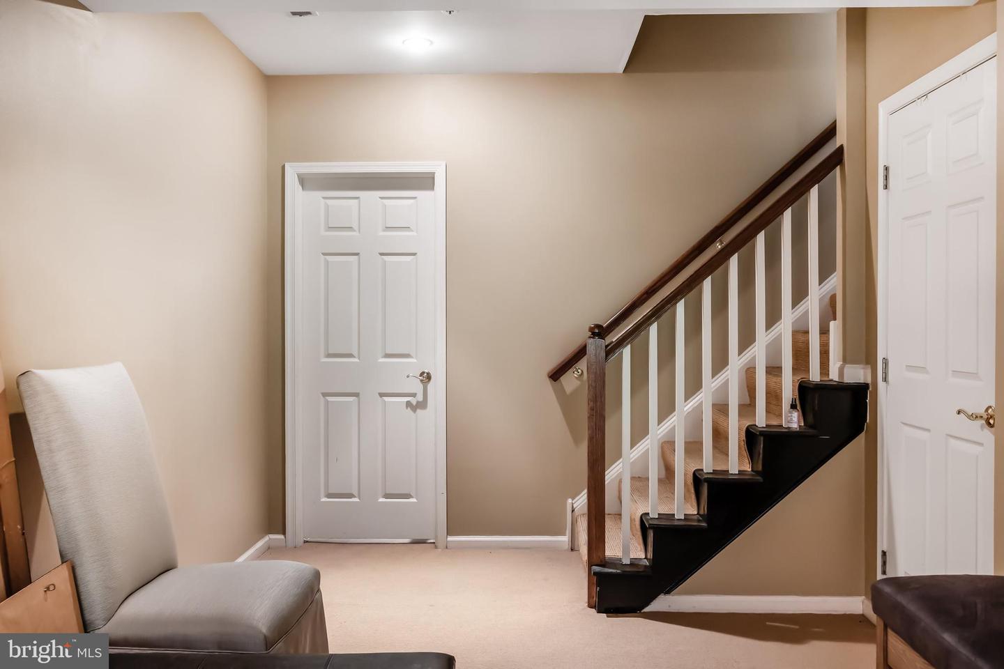 405 Merion Hill