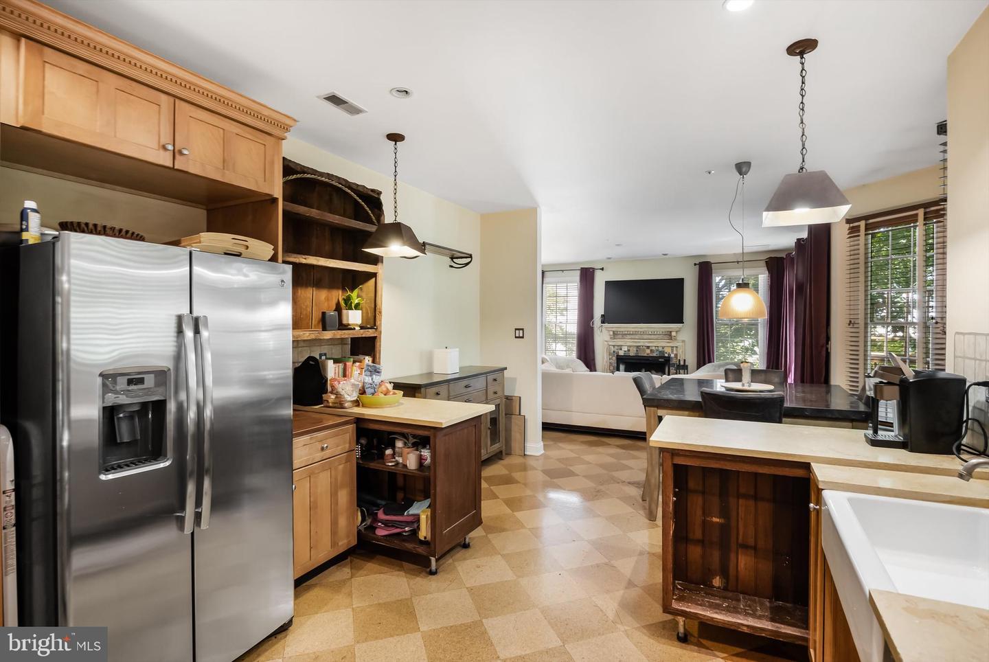 405 Merion Hill