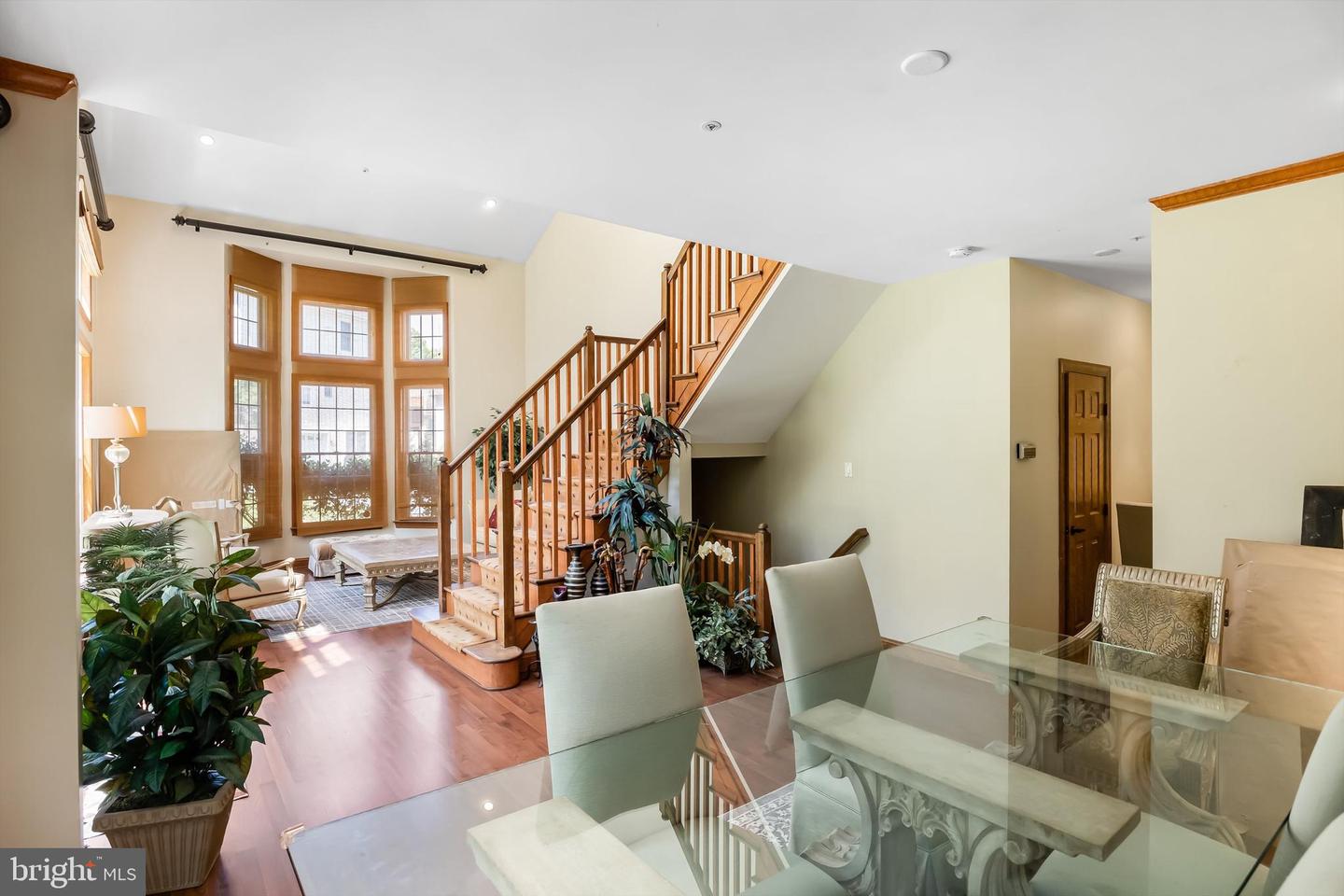 405 Merion Hill
