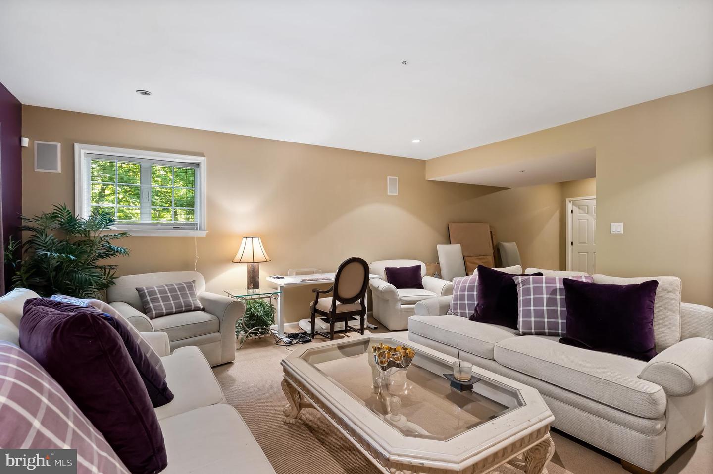 405 Merion Hill