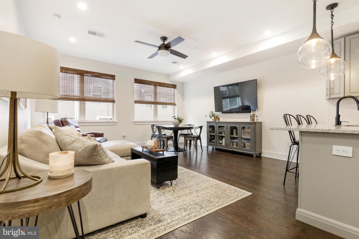 2438 Federal St #2