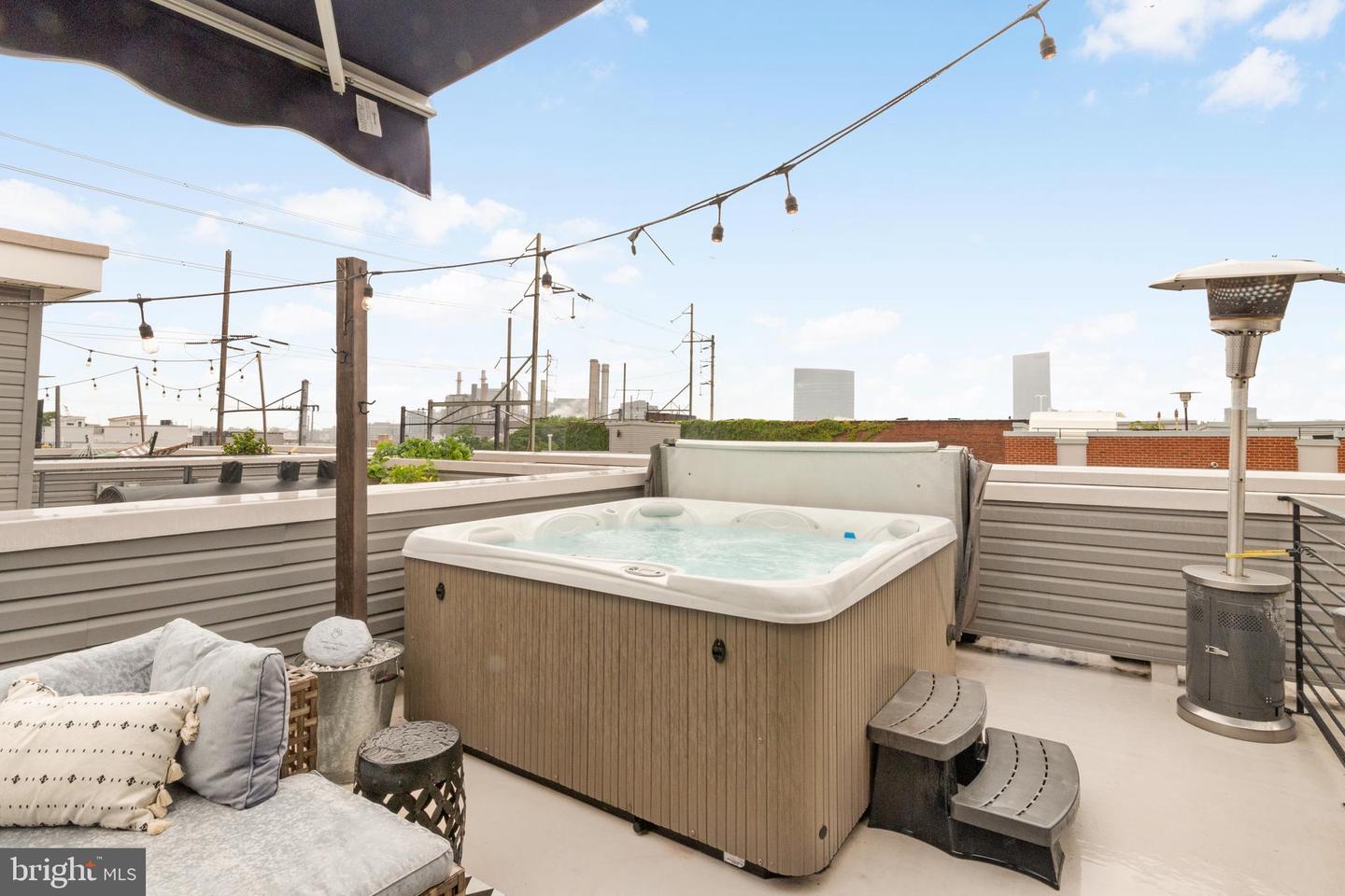 2438 Federal St #2