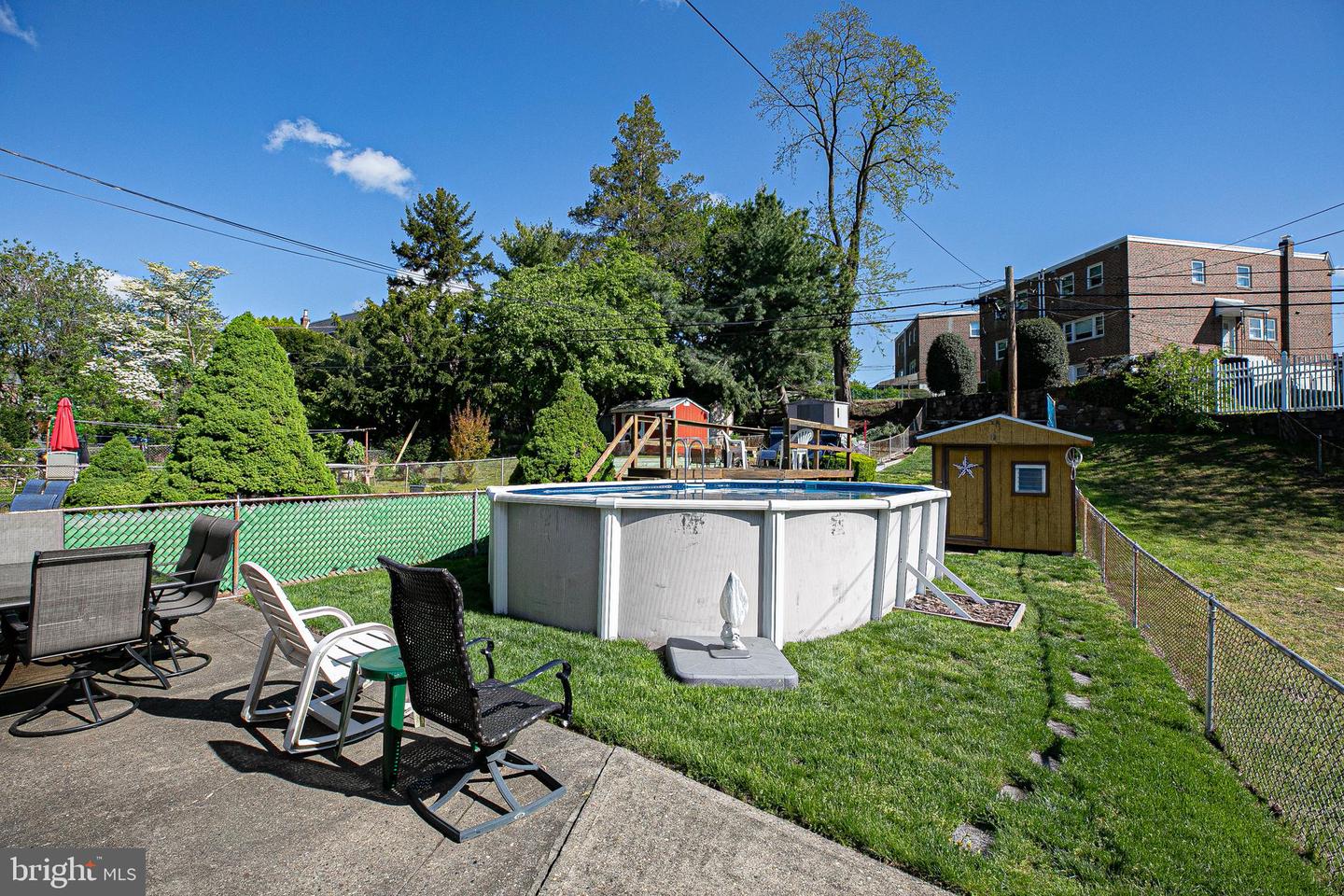 727 Hill Rd