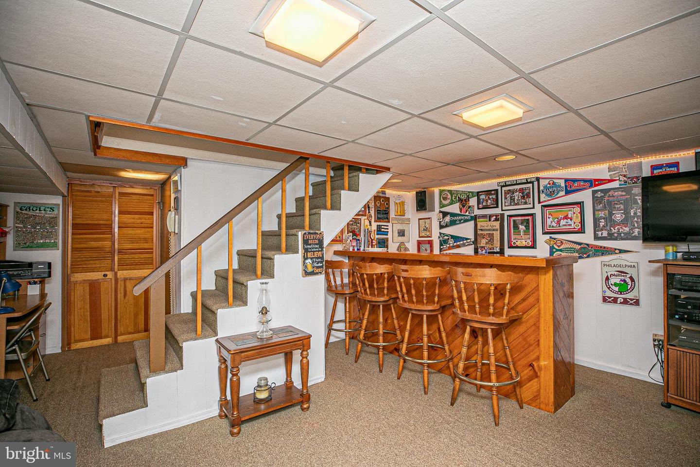727 Hill Rd