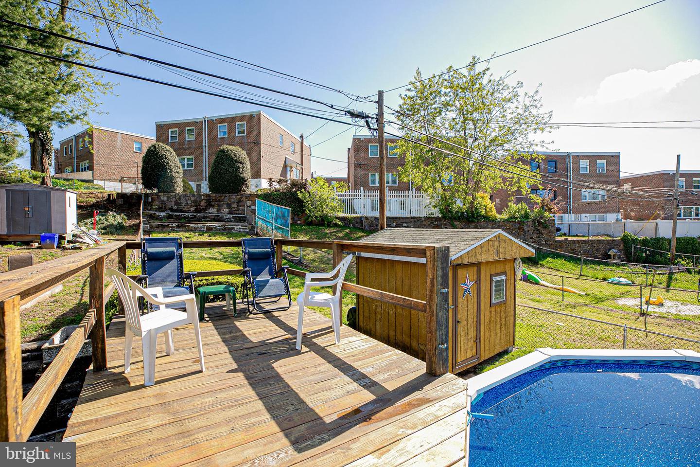 727 Hill Rd