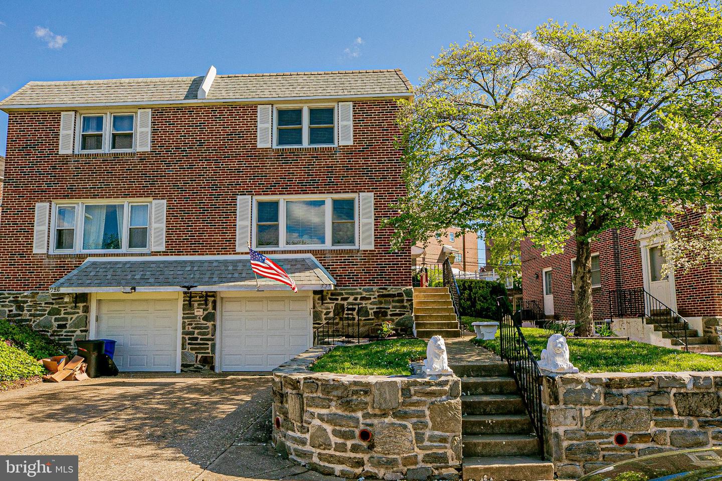 727 Hill Rd