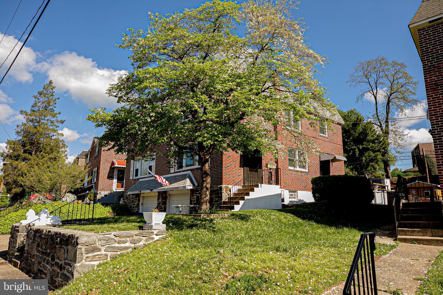 727 Hill Rd