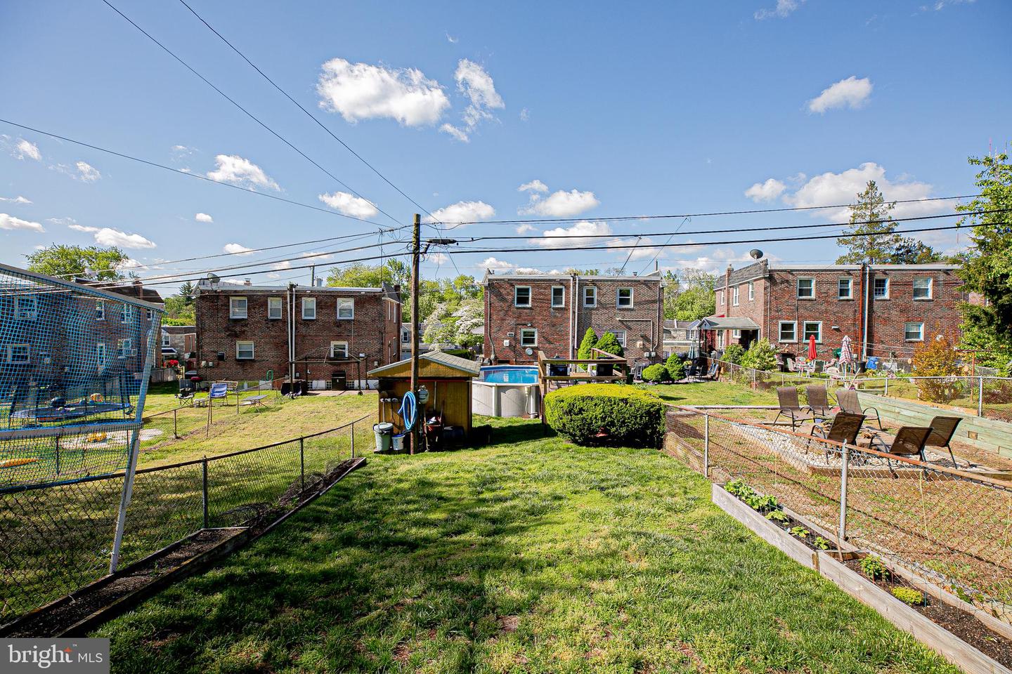 727 Hill Rd