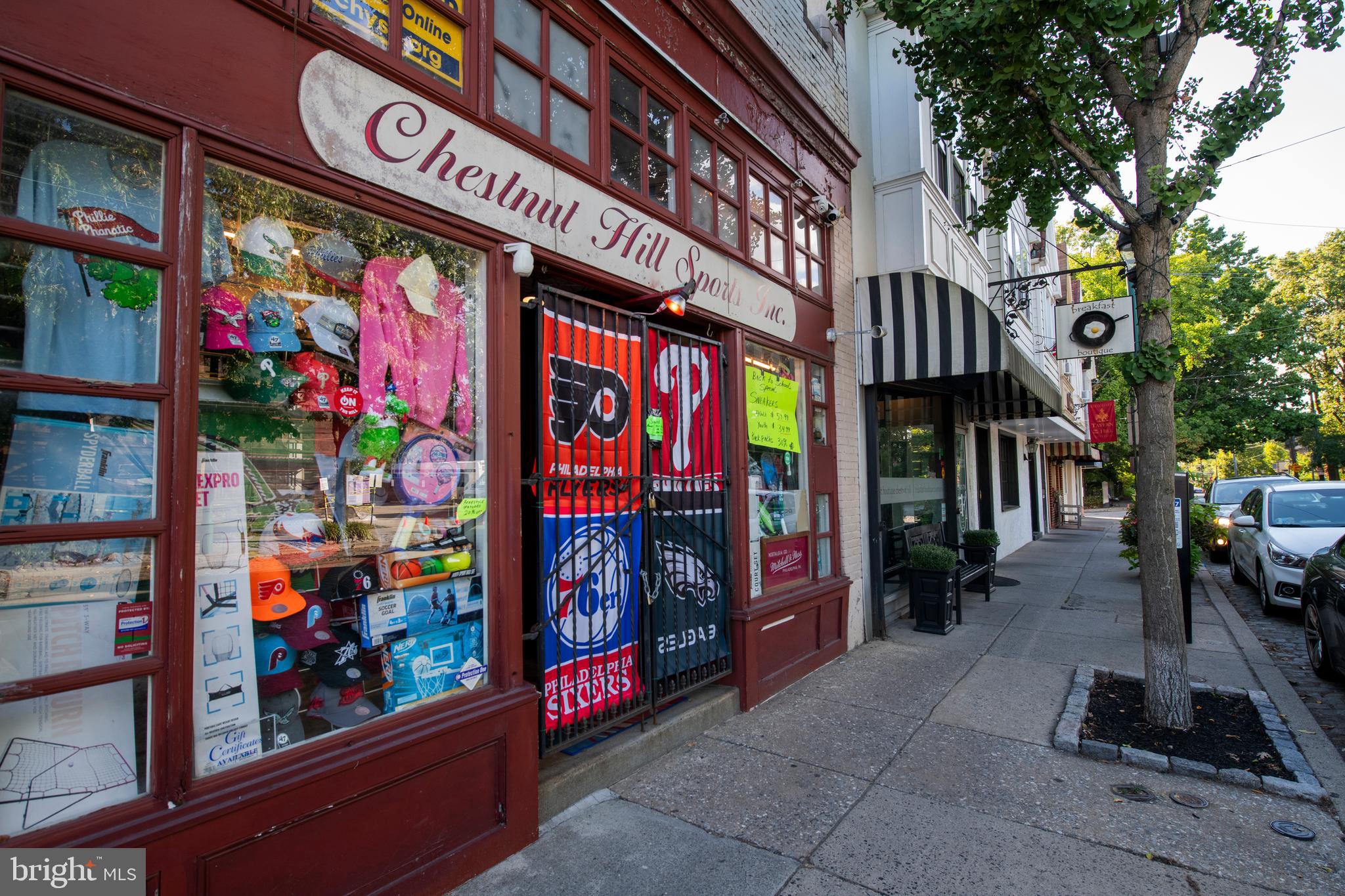 8 Rex Ave #3