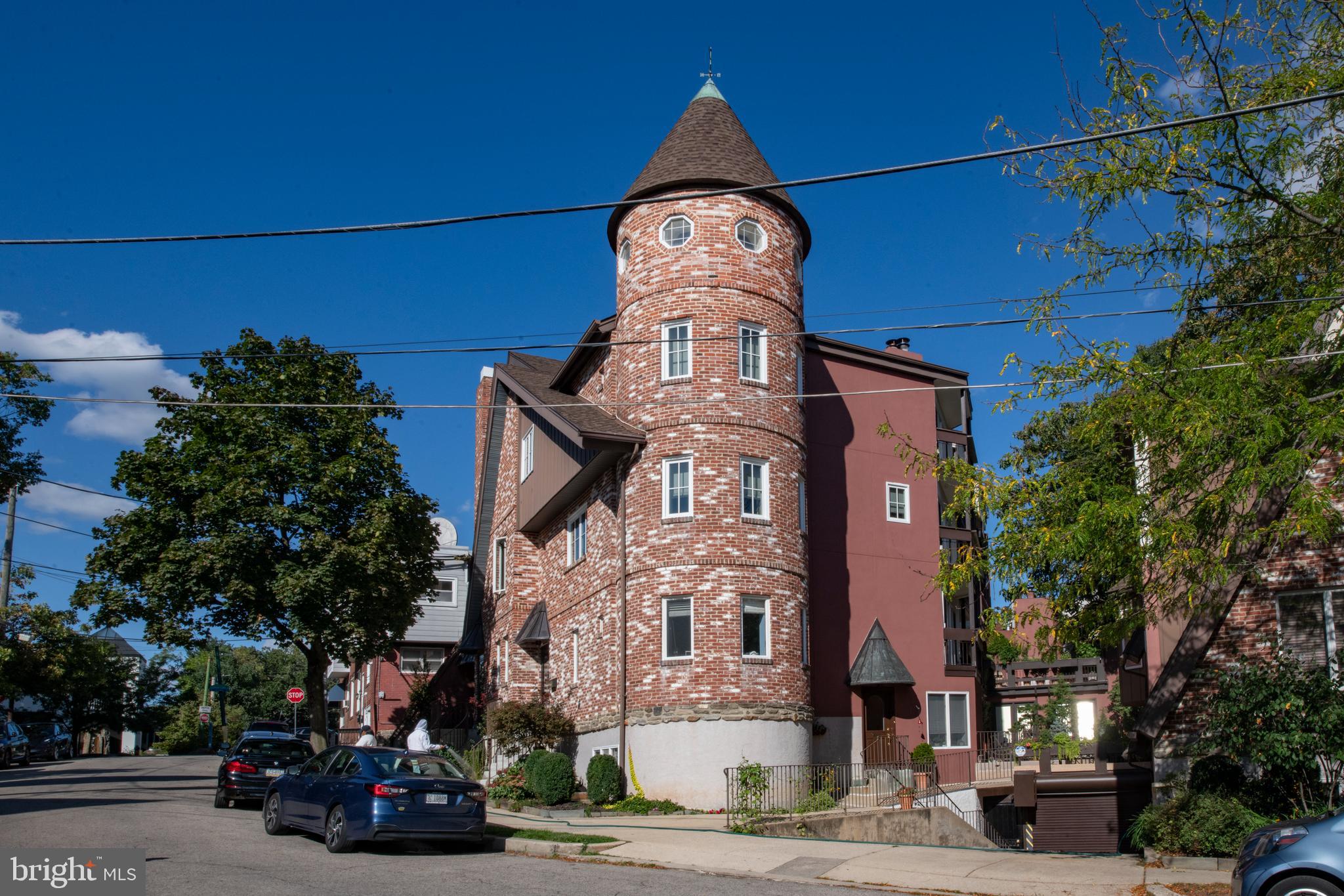 8 Rex Ave #3