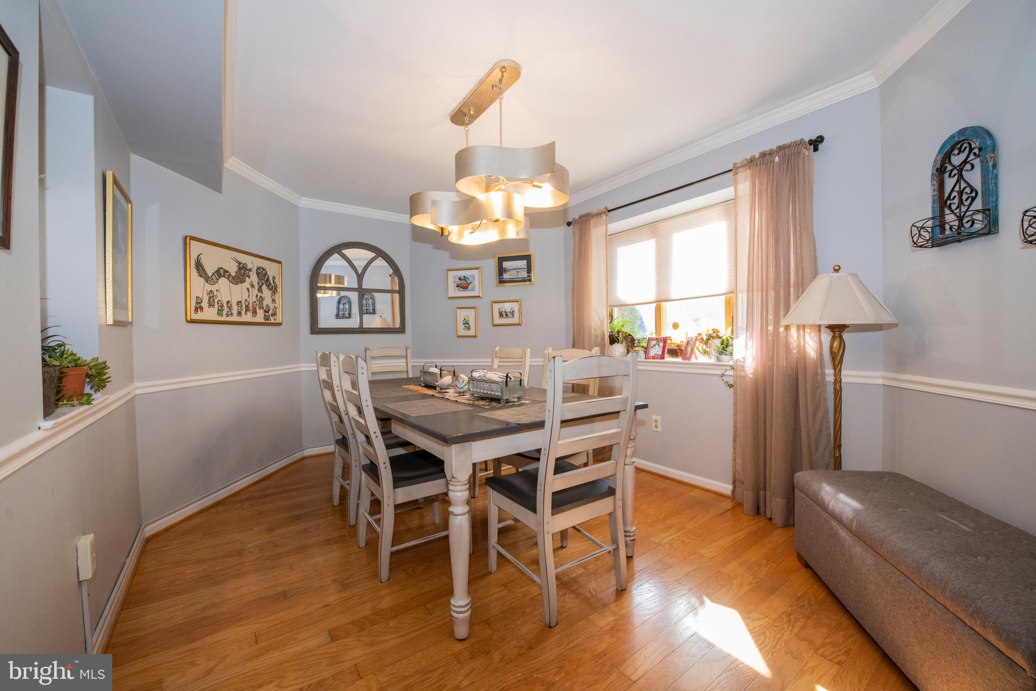 8 Rex Ave #3
