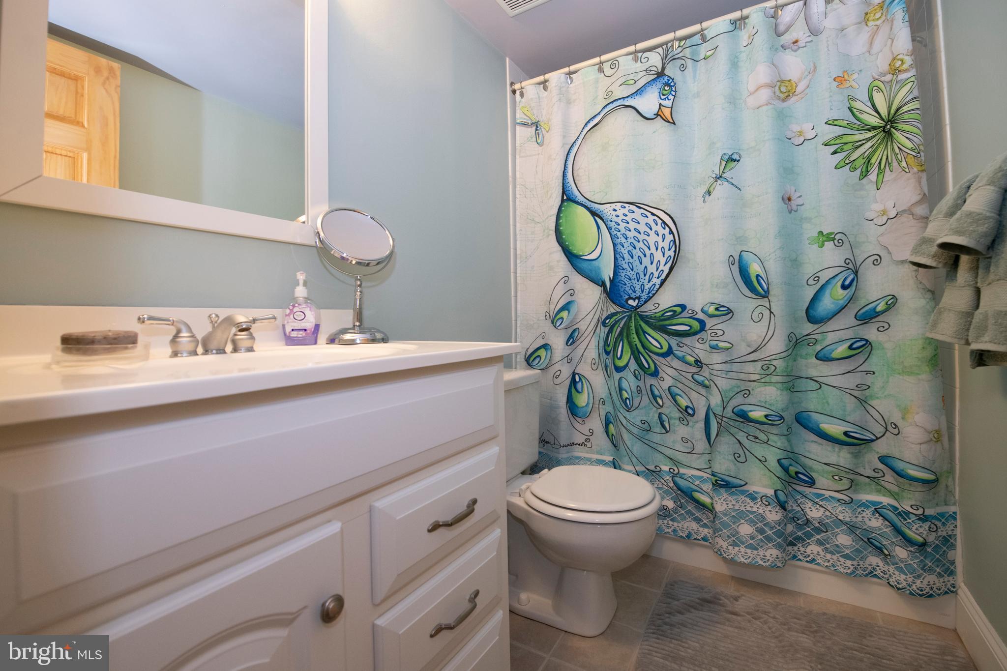 8 Rex Ave #3