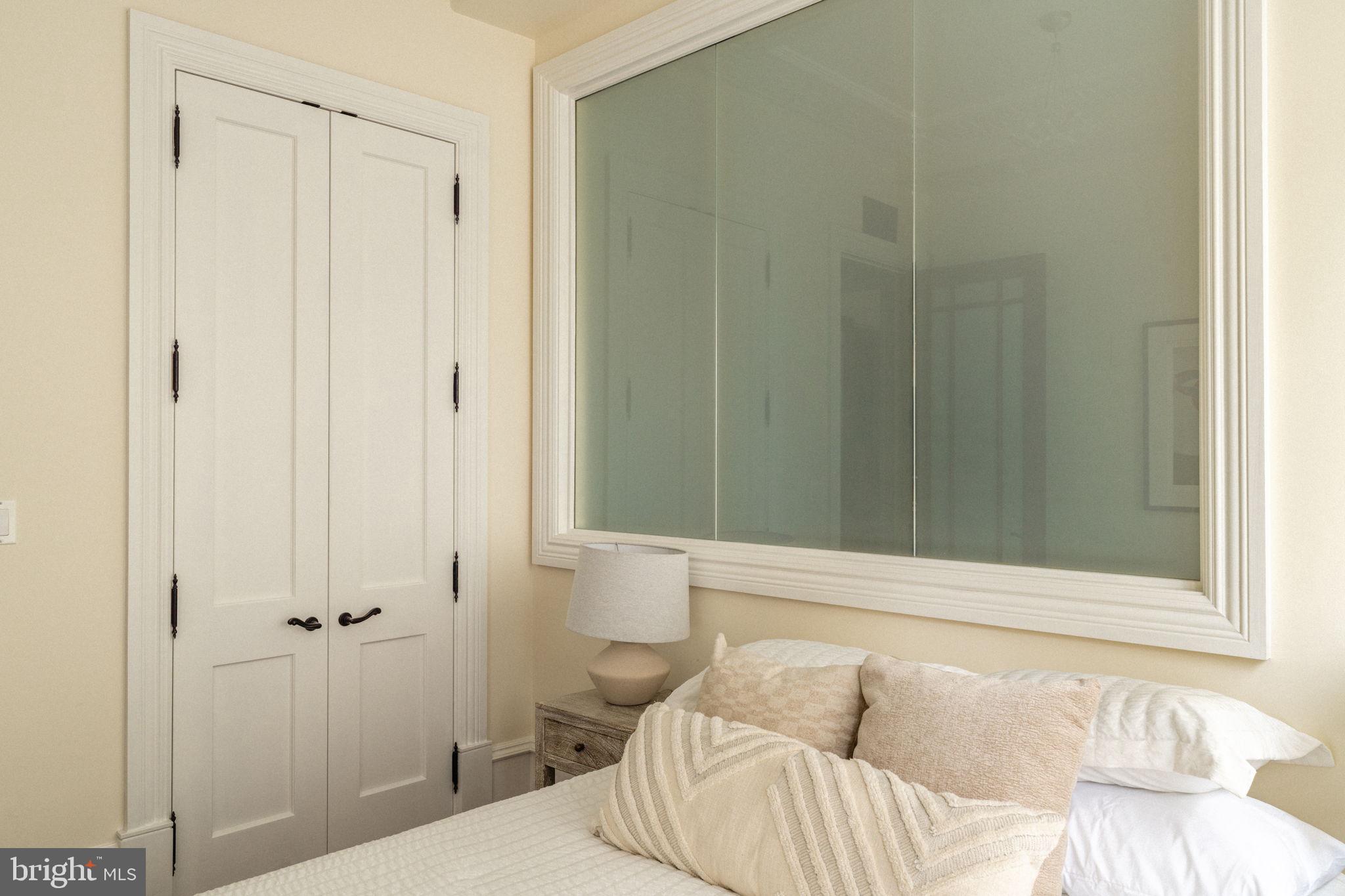 1830 Rittenhouse Sq #11c