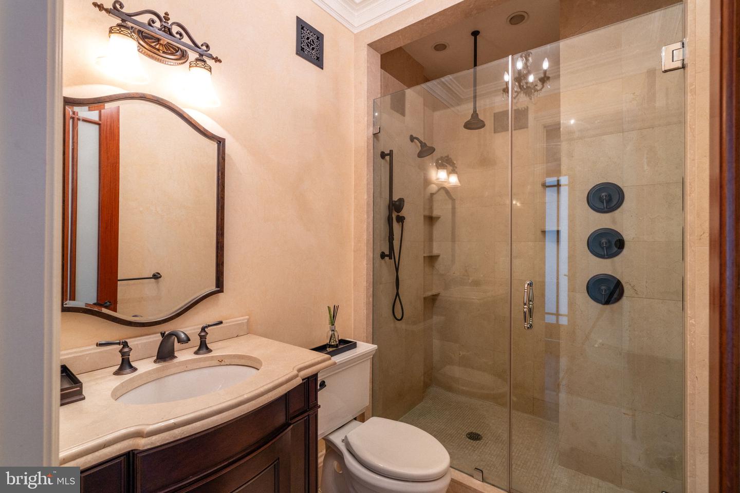 1830 Rittenhouse Sq #11c