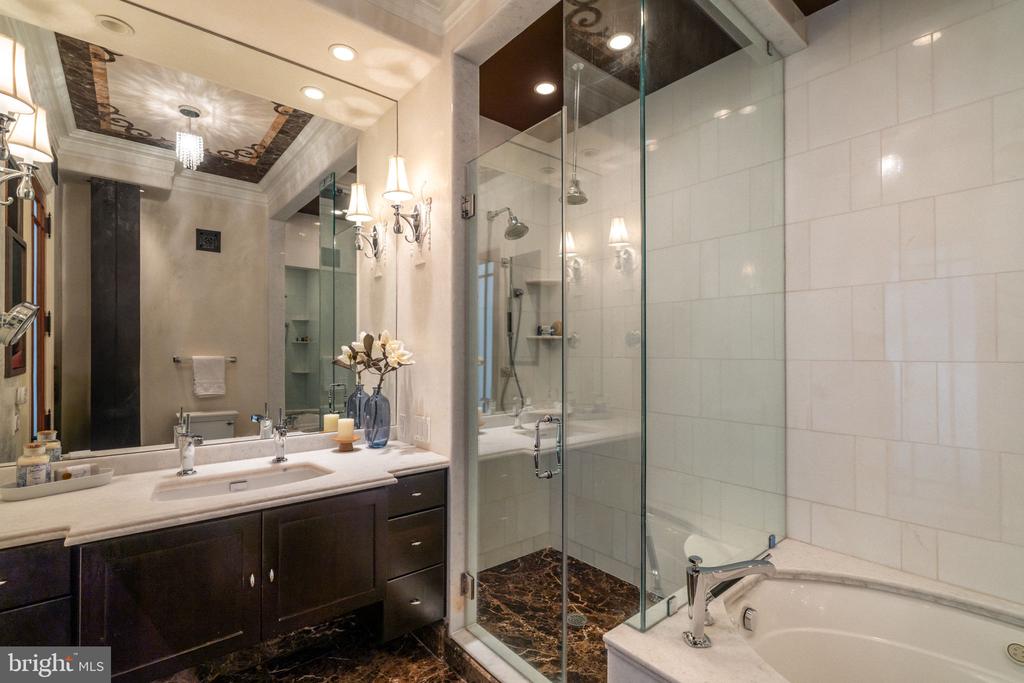 1830 Rittenhouse Sq #11c