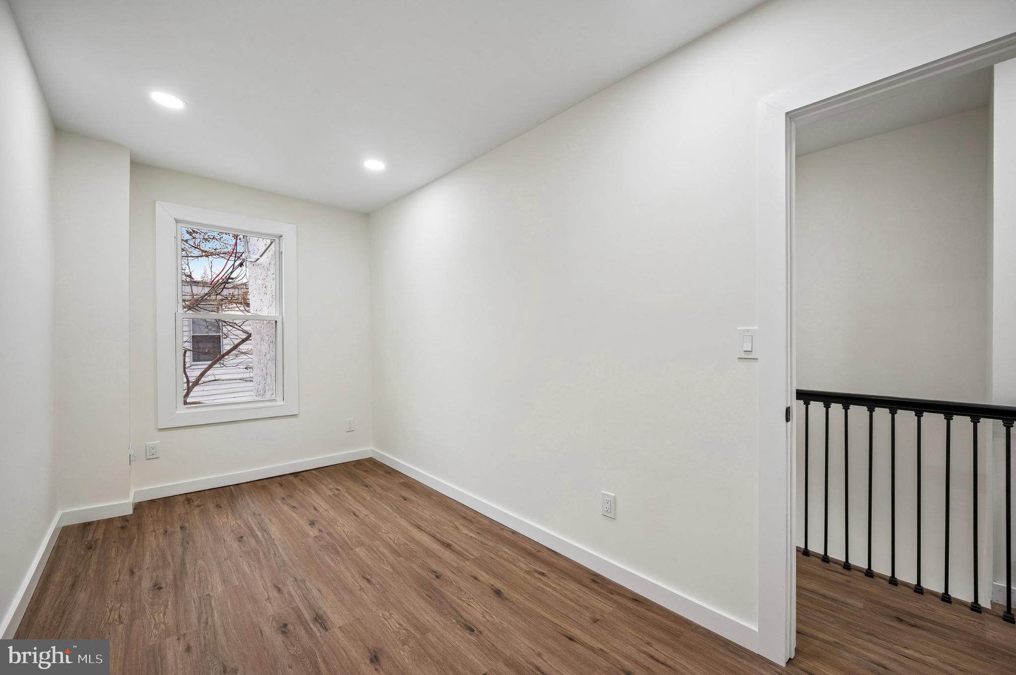 1702 N STILLMAN STREET