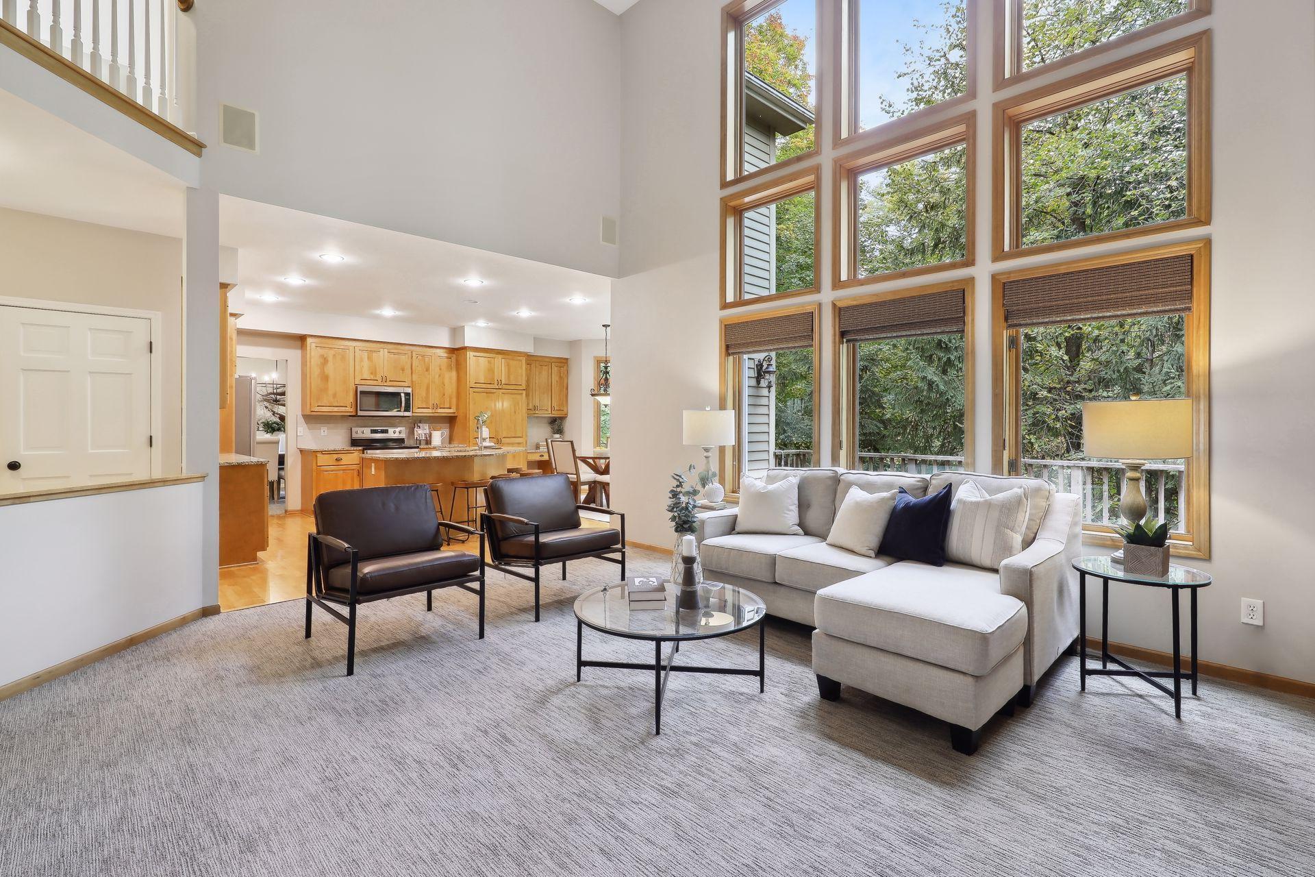 4512 Medina Lake Drive