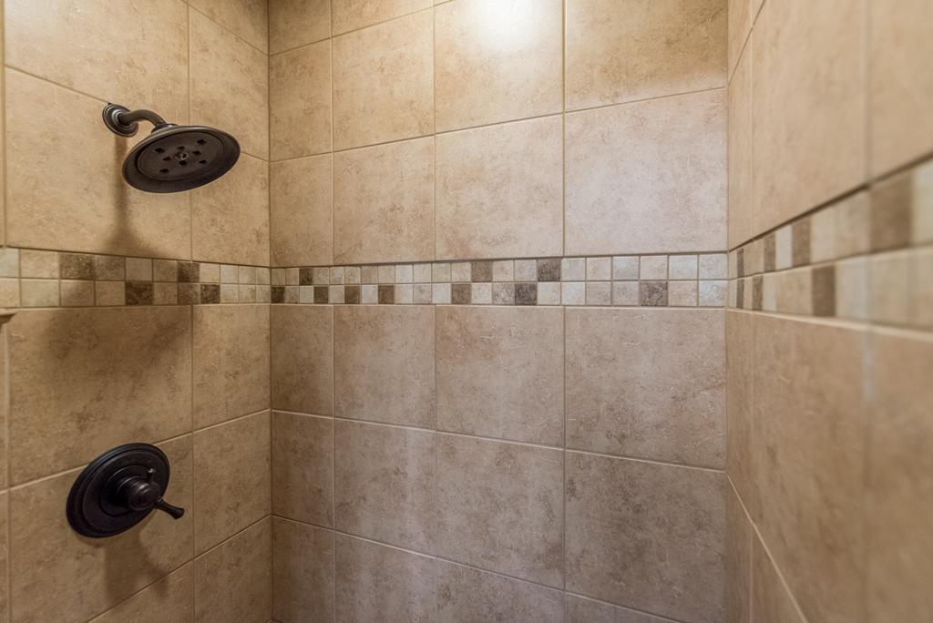 8267 Gladstone Lake Road