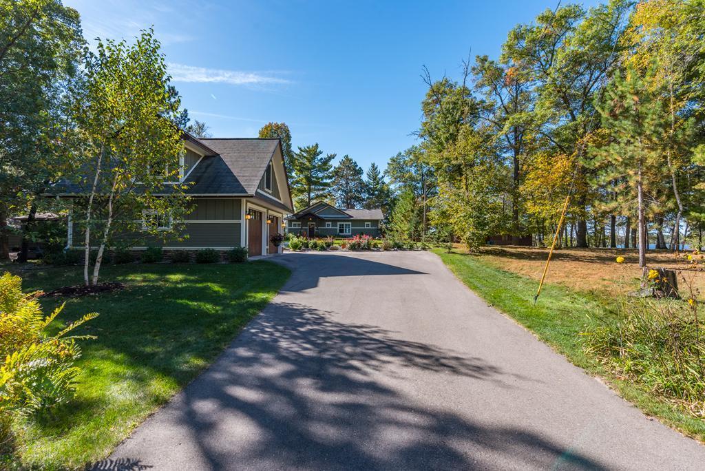 8267 Gladstone Lake Road