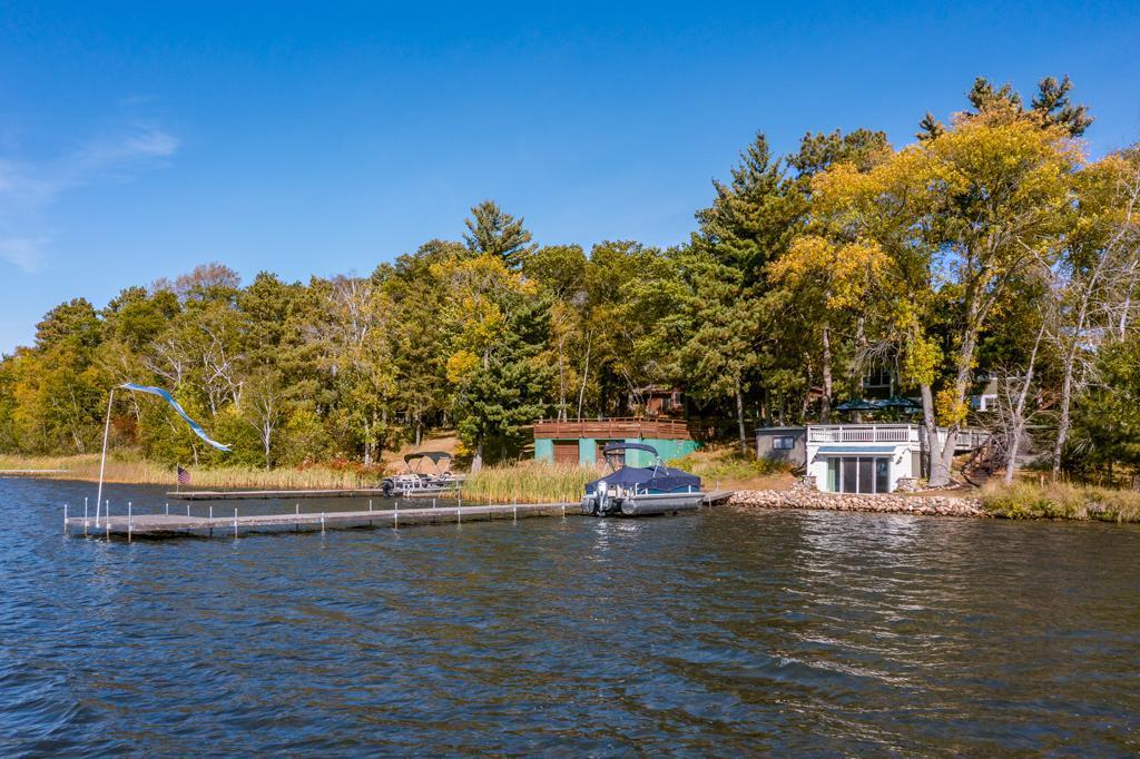 8267 Gladstone Lake Road