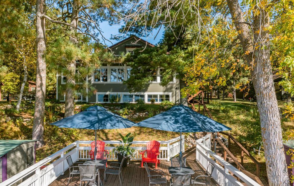 8267 Gladstone Lake Road