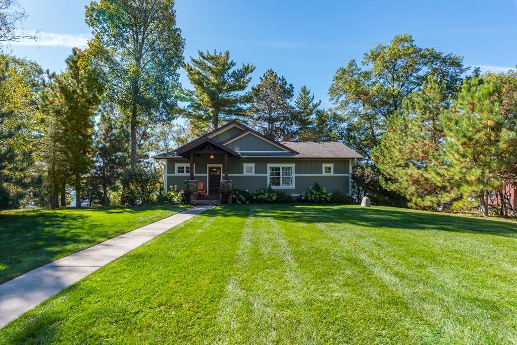 8267 Gladstone Lake Road