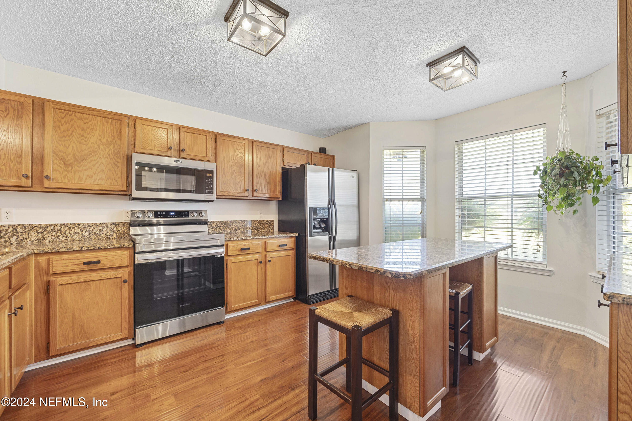 2444 TWIN SPRINGS Drive