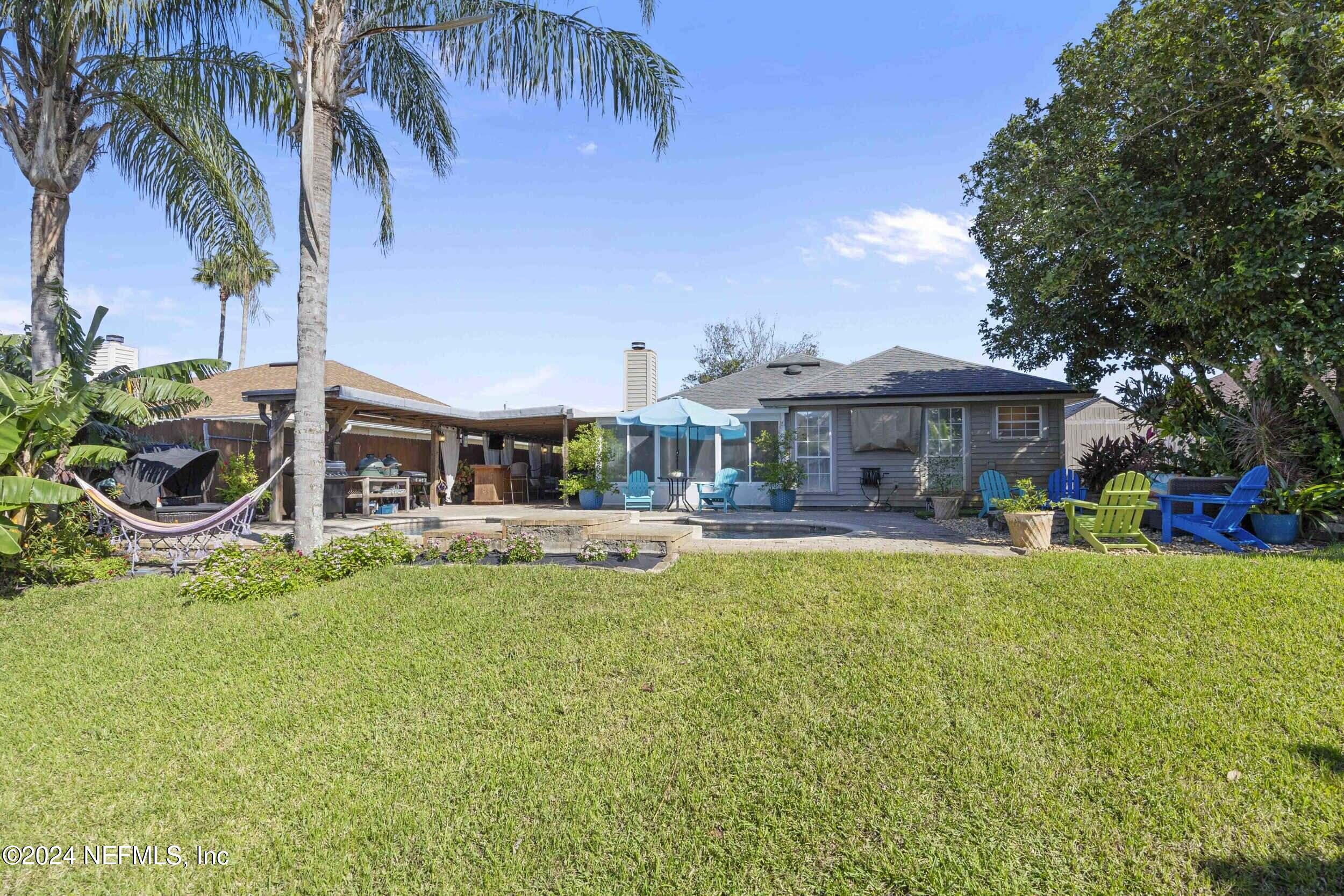 2444 TWIN SPRINGS Drive