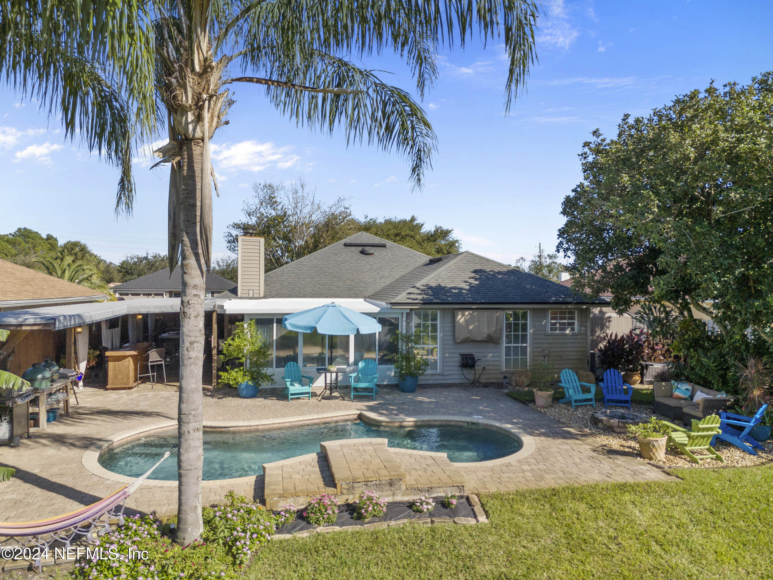 2444 TWIN SPRINGS Drive