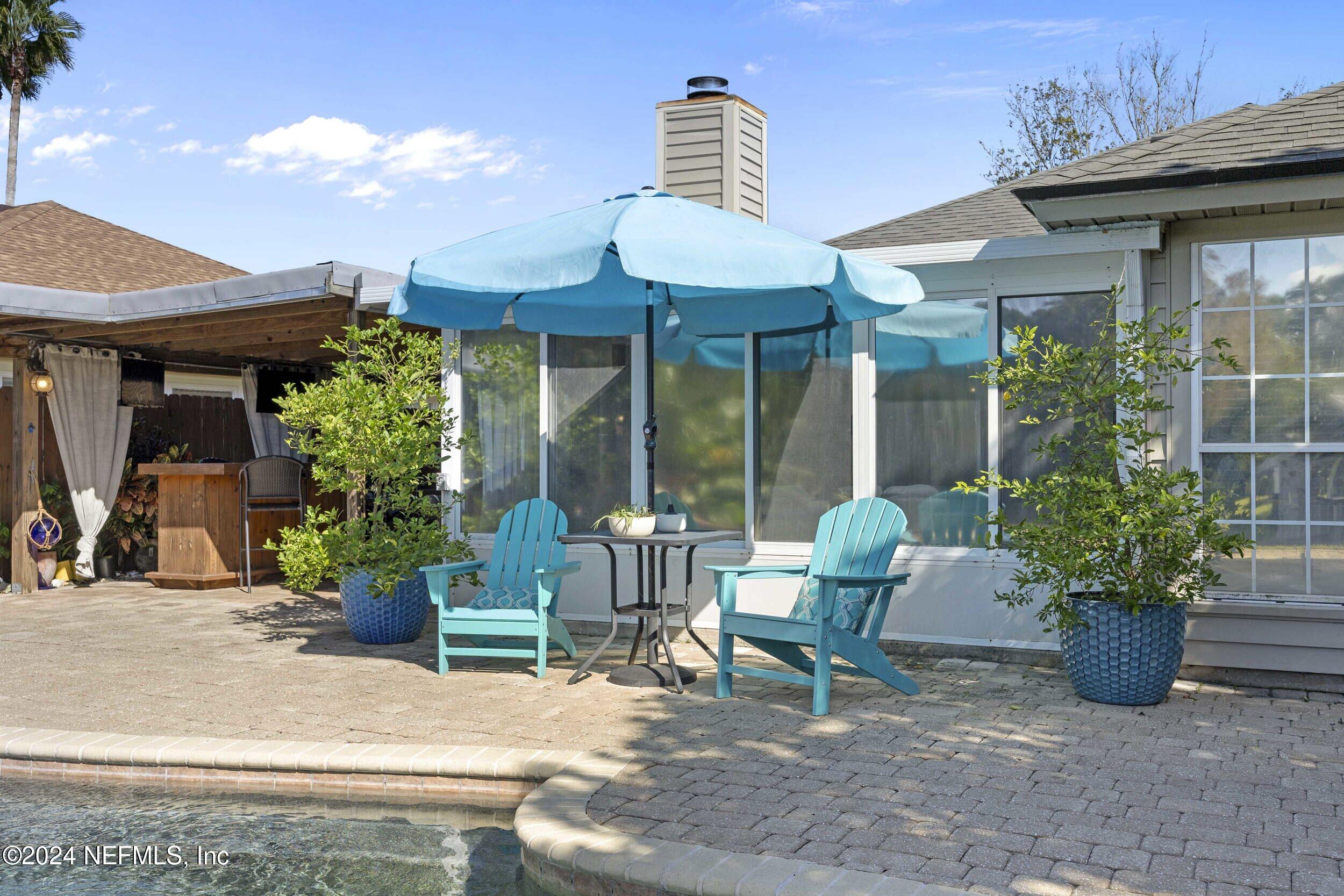 2444 TWIN SPRINGS Drive