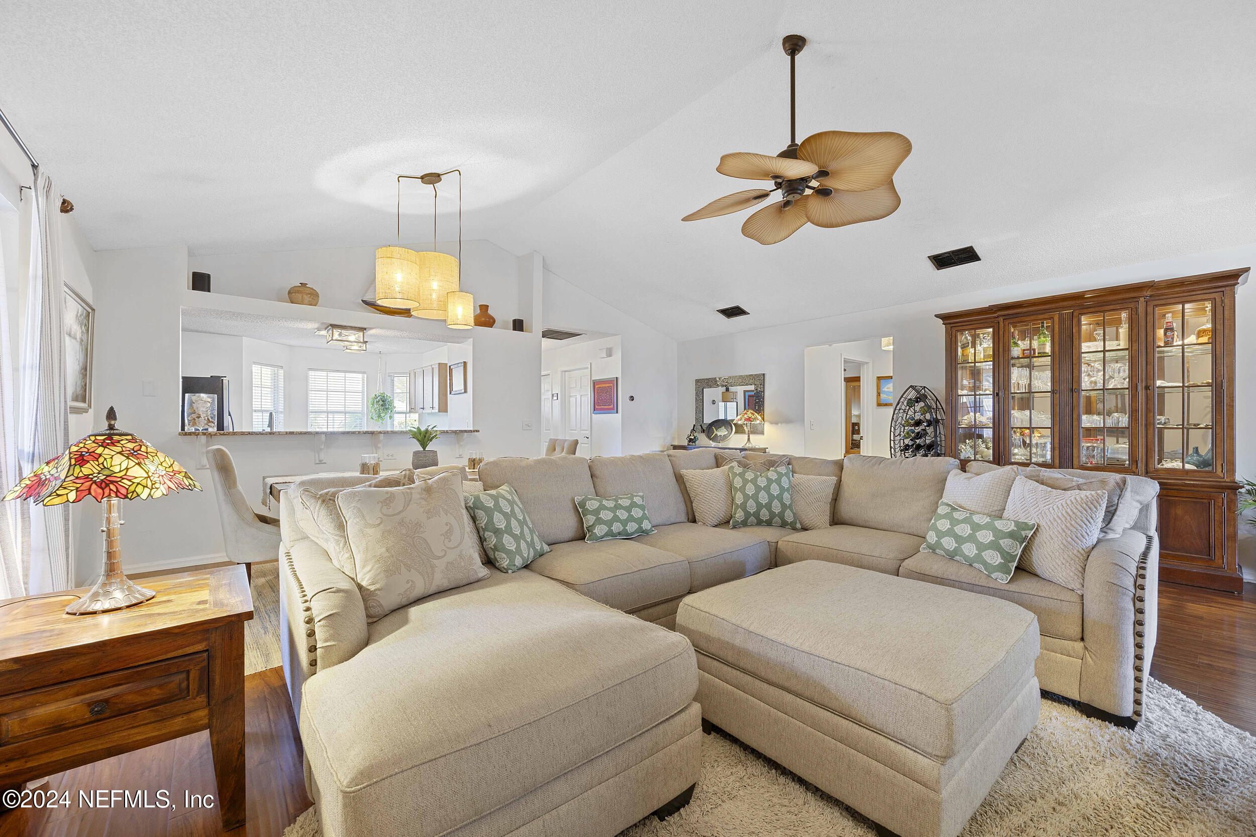 2444 TWIN SPRINGS Drive